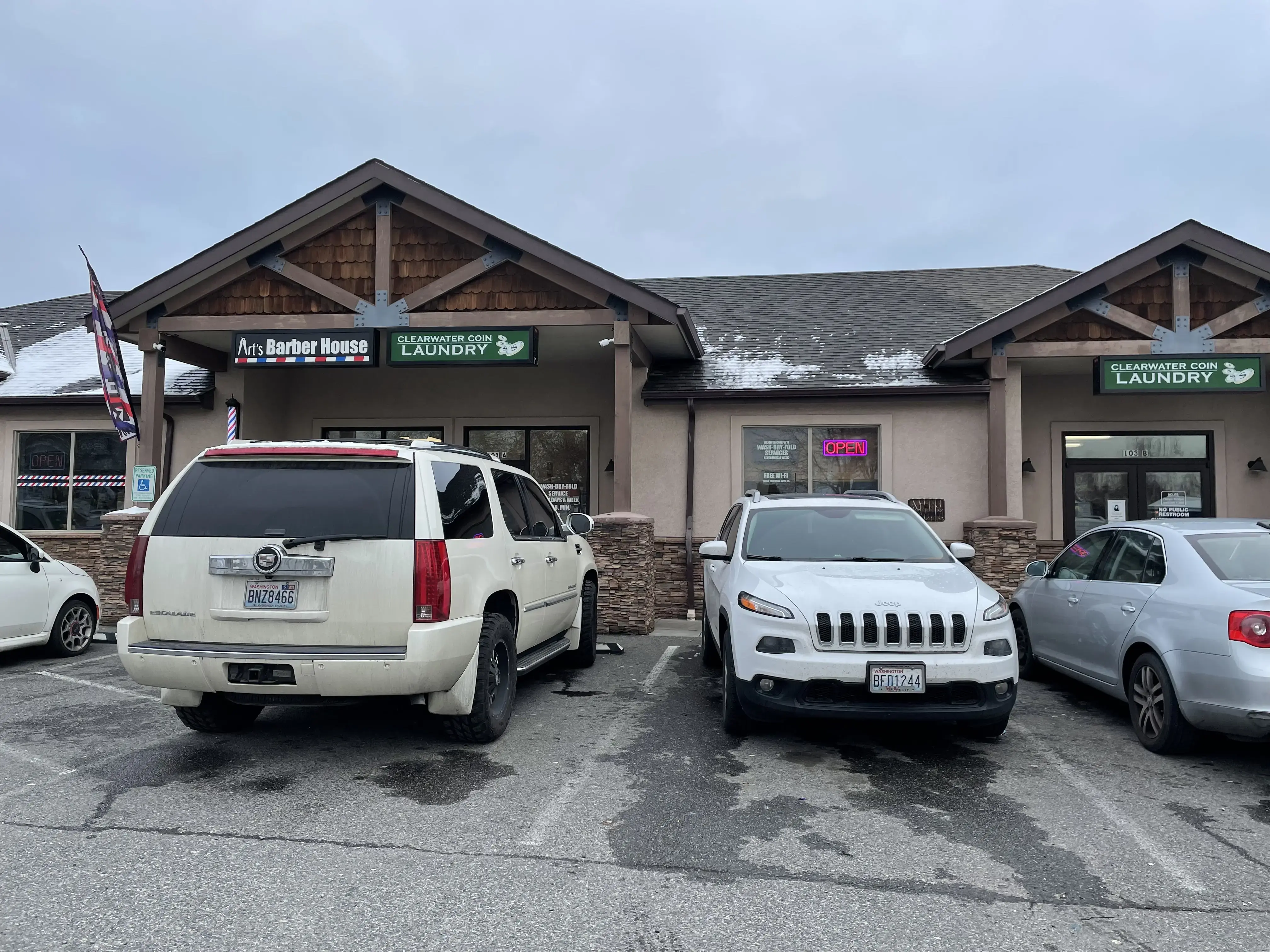 Clearwater Coin Laundry - Image 7