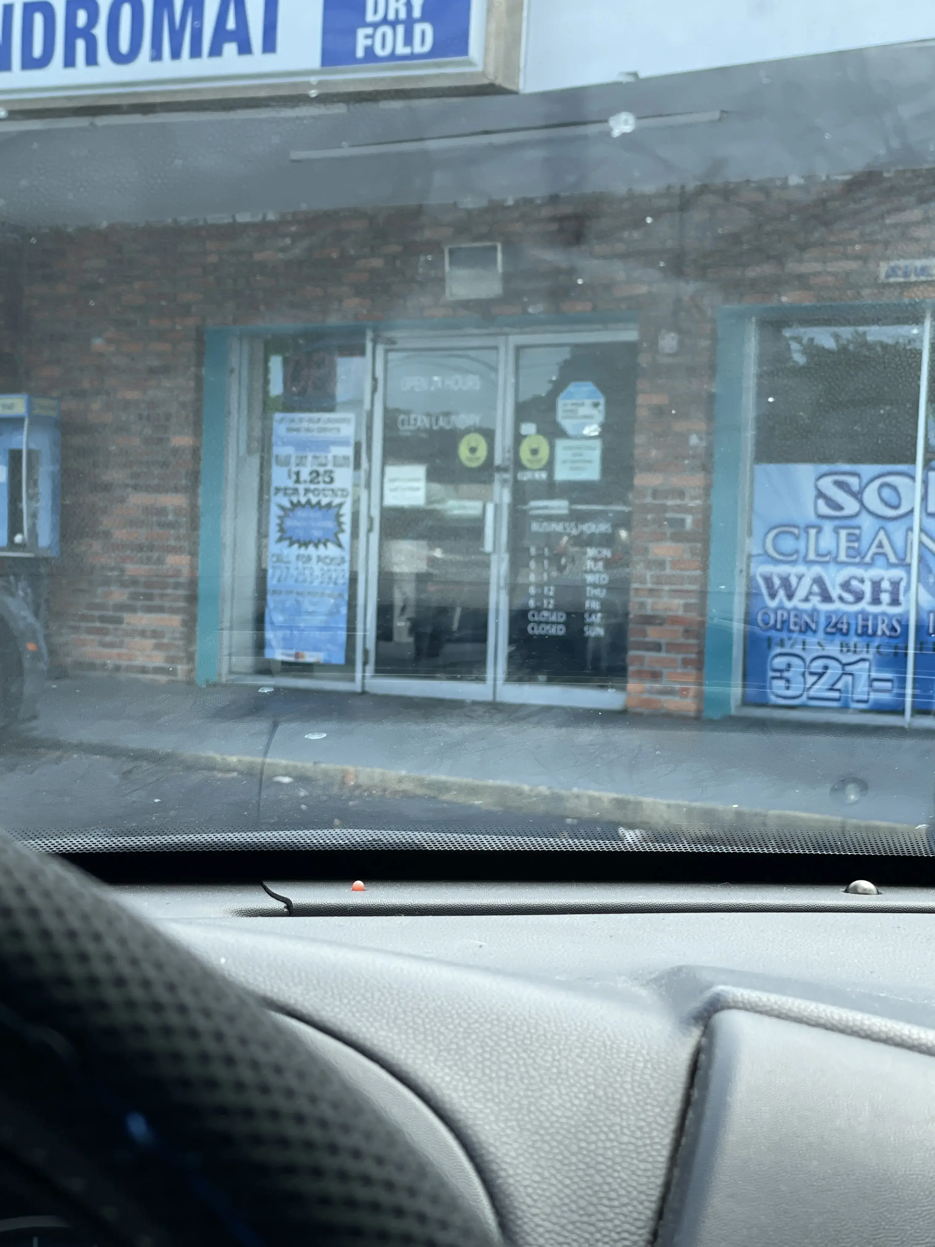 Clearwater Laundromat thumbnail 7
