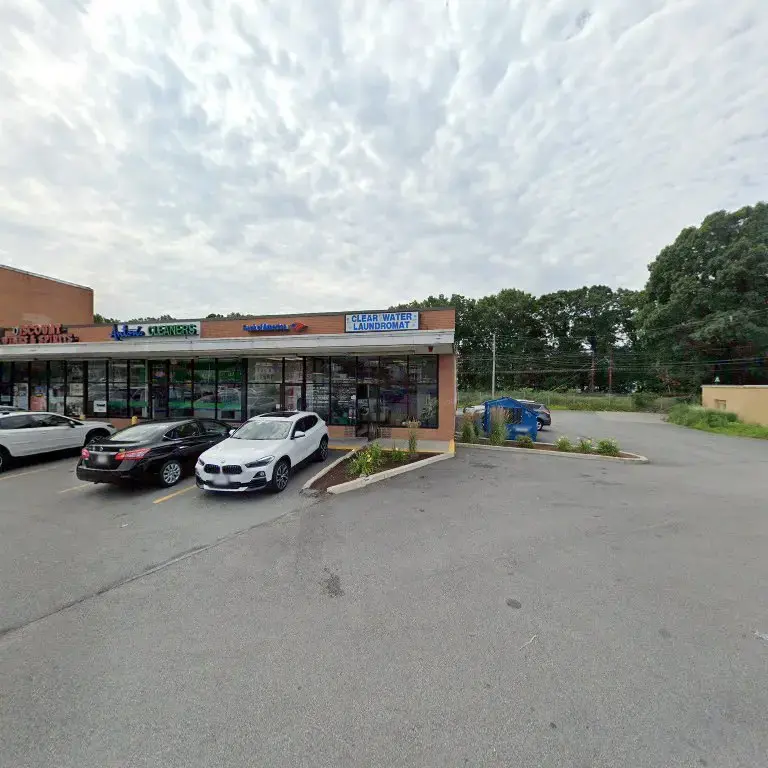 Clearwater Laundromat & Laundry Service - Image 4