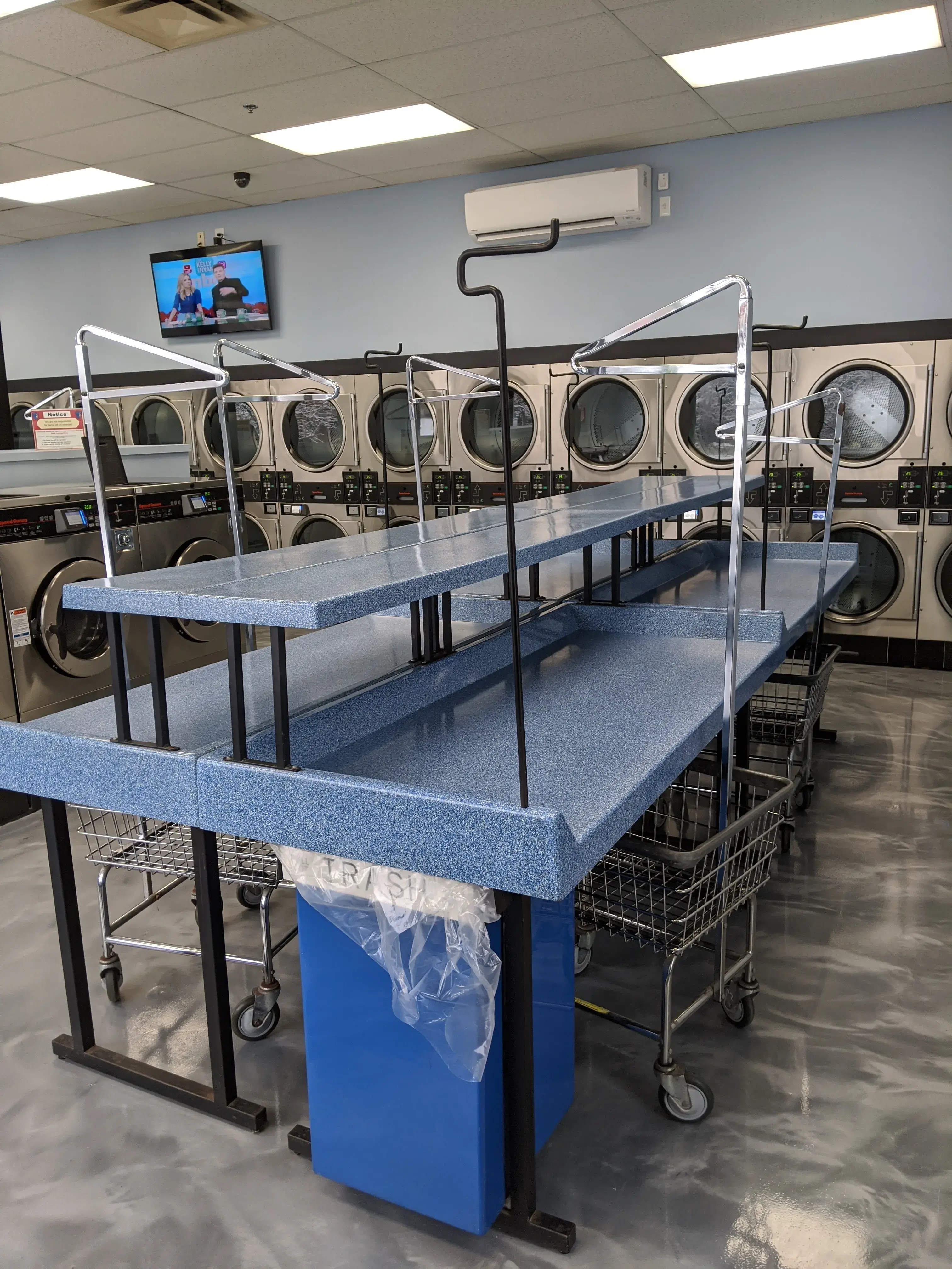 Cleary Cleaners Laundromat & Dry Cleaners - Image 14