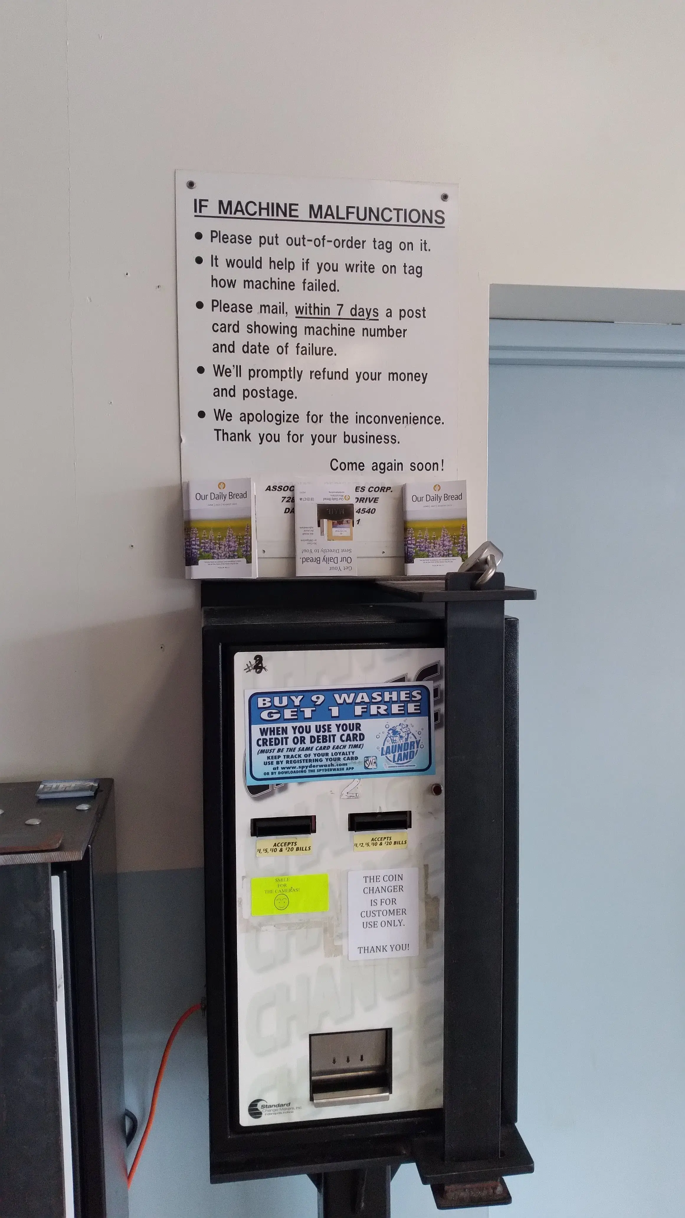 Clemmons Laundry Land Laundromat - Image 7