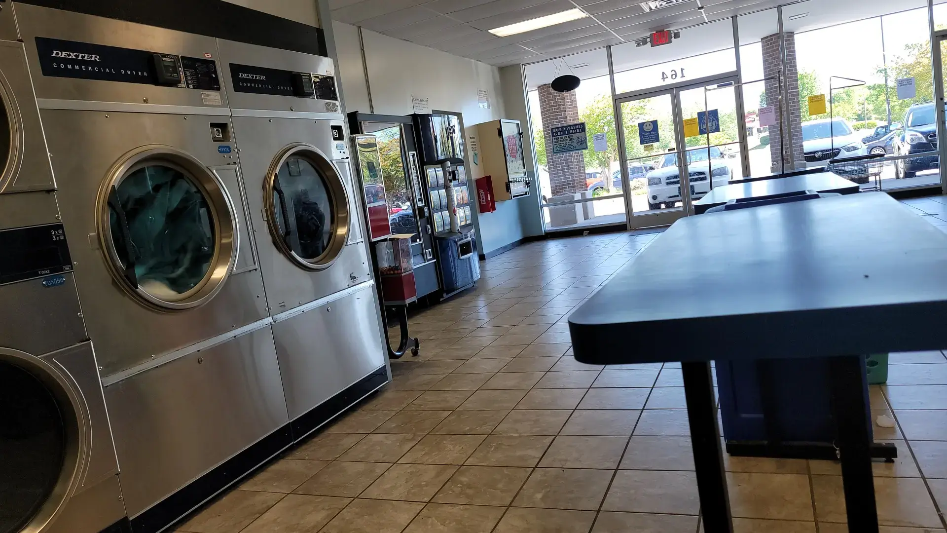 Clemmons Laundry Land Laundromat thumbnail 6