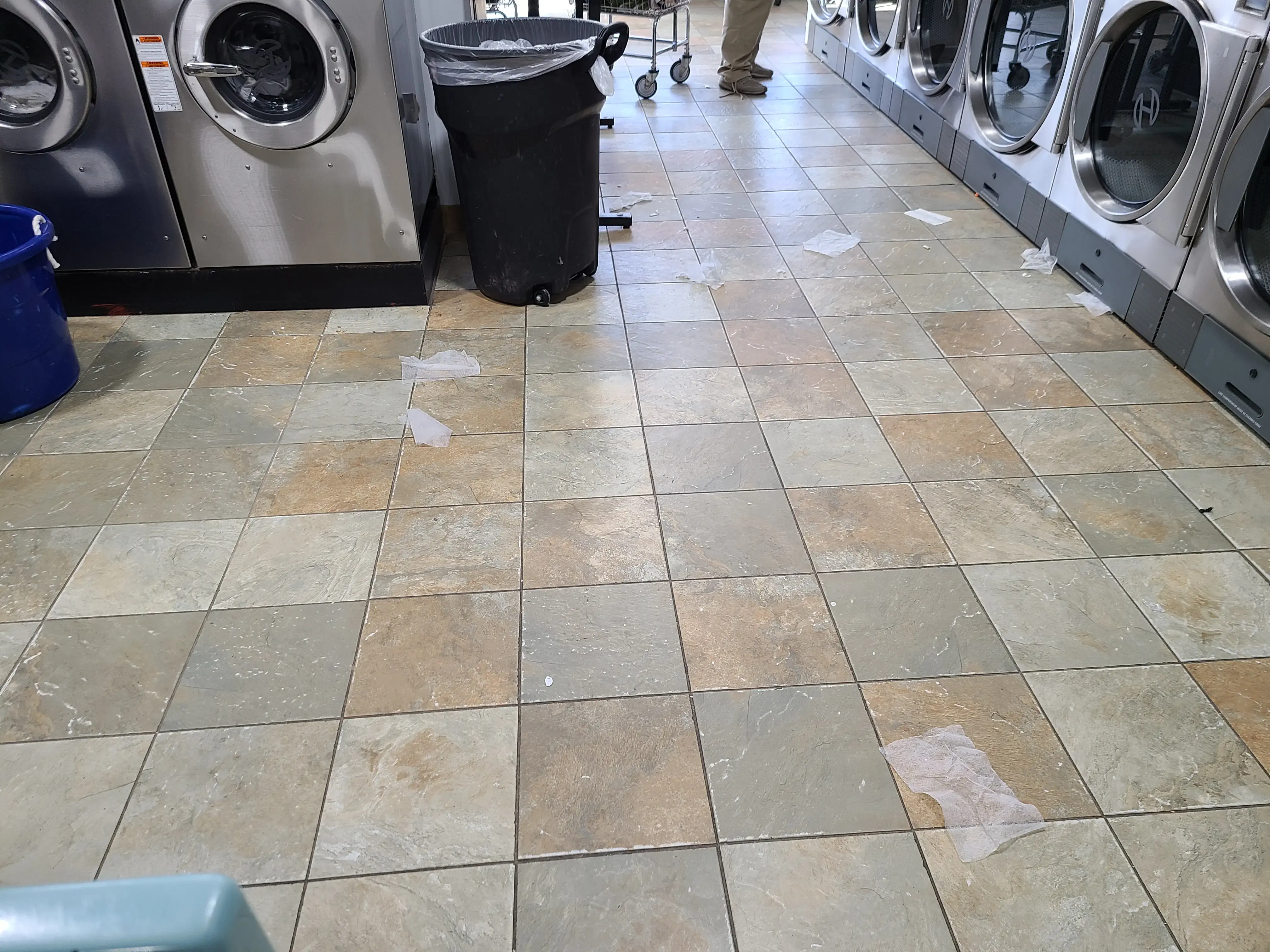 Cleveland Market Laundromat thumbnail 6