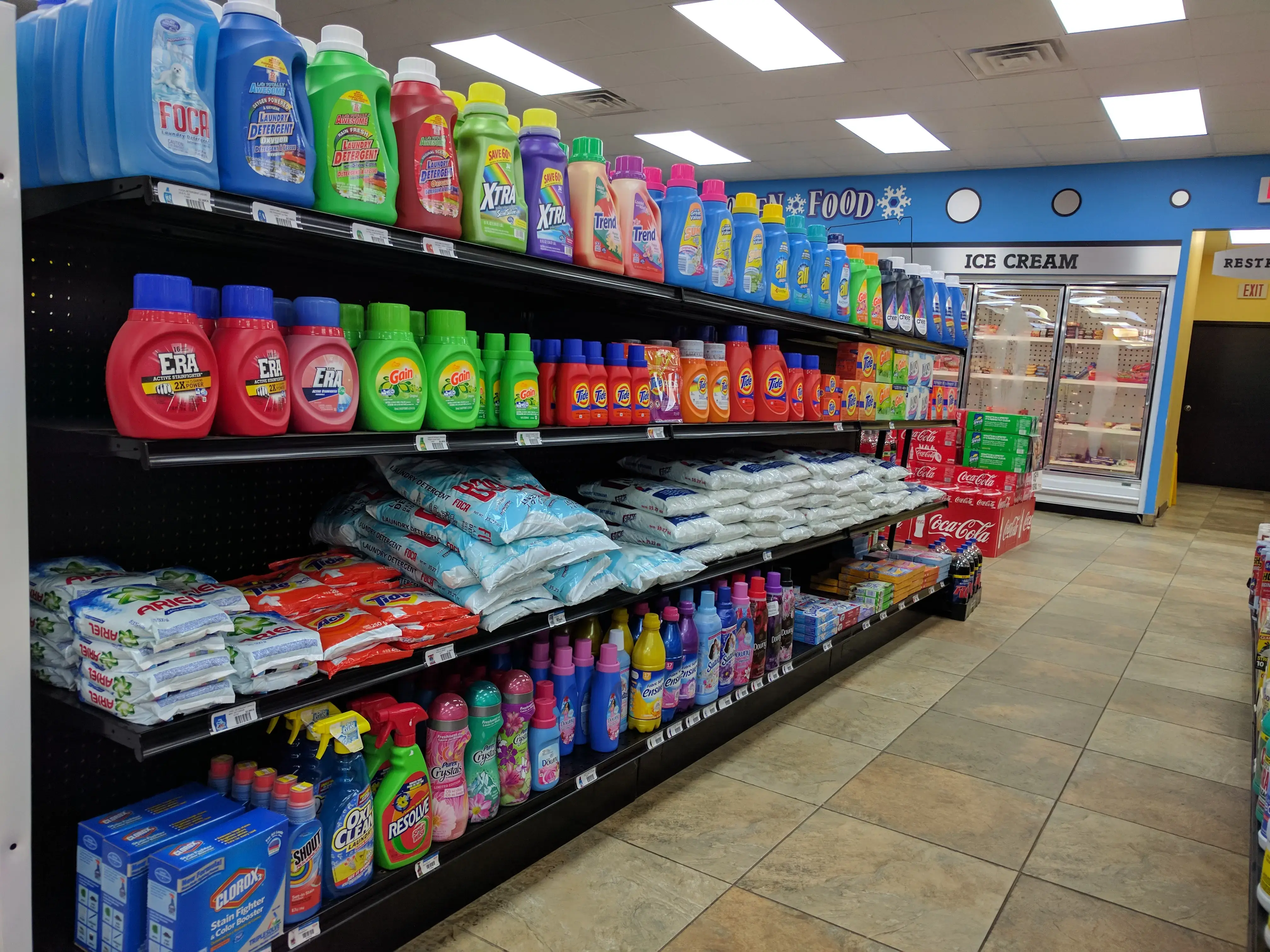 Cleveland Market Laundromat - Image 8