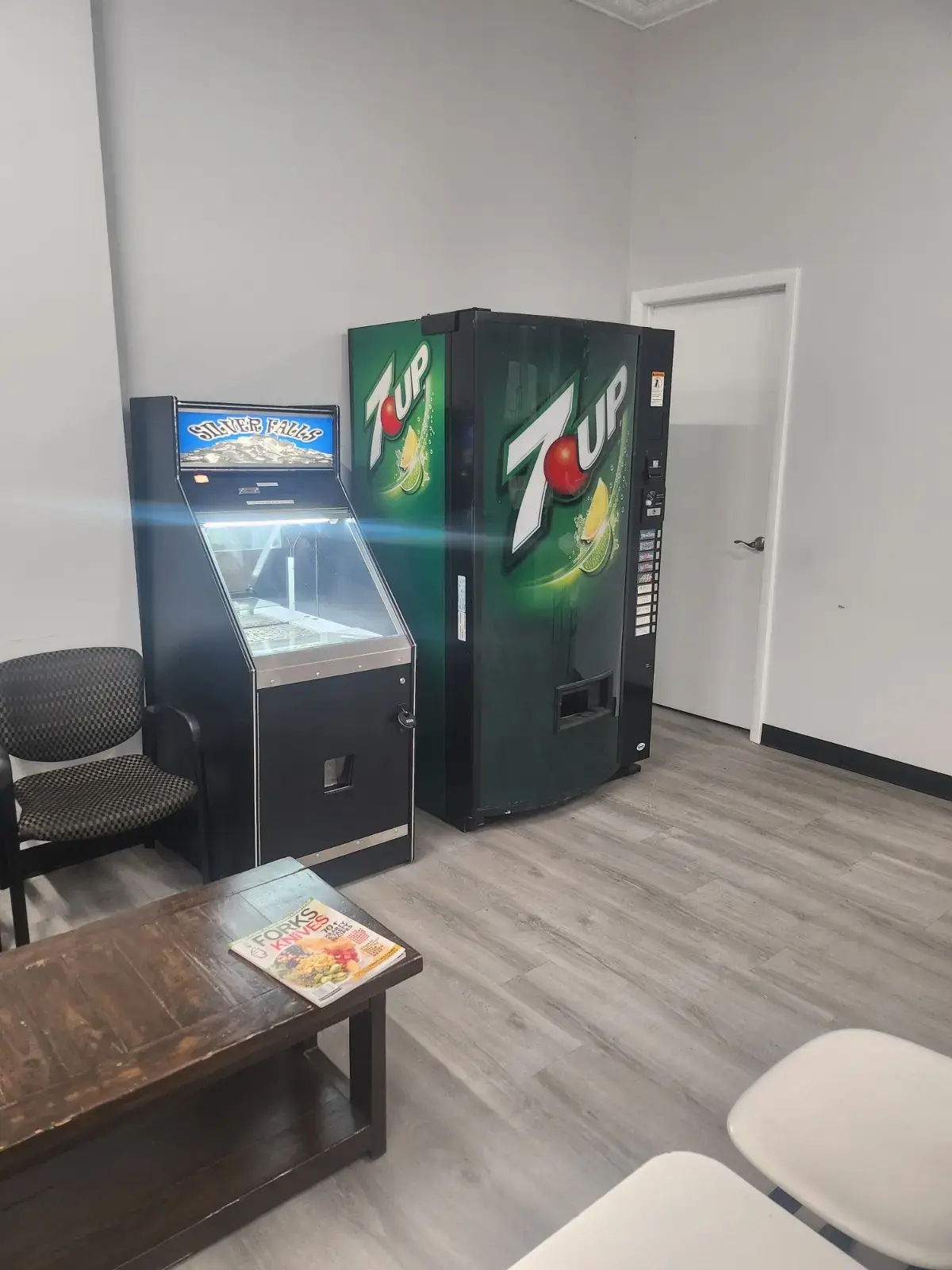 Clintonville Coin Laundry thumbnail 10