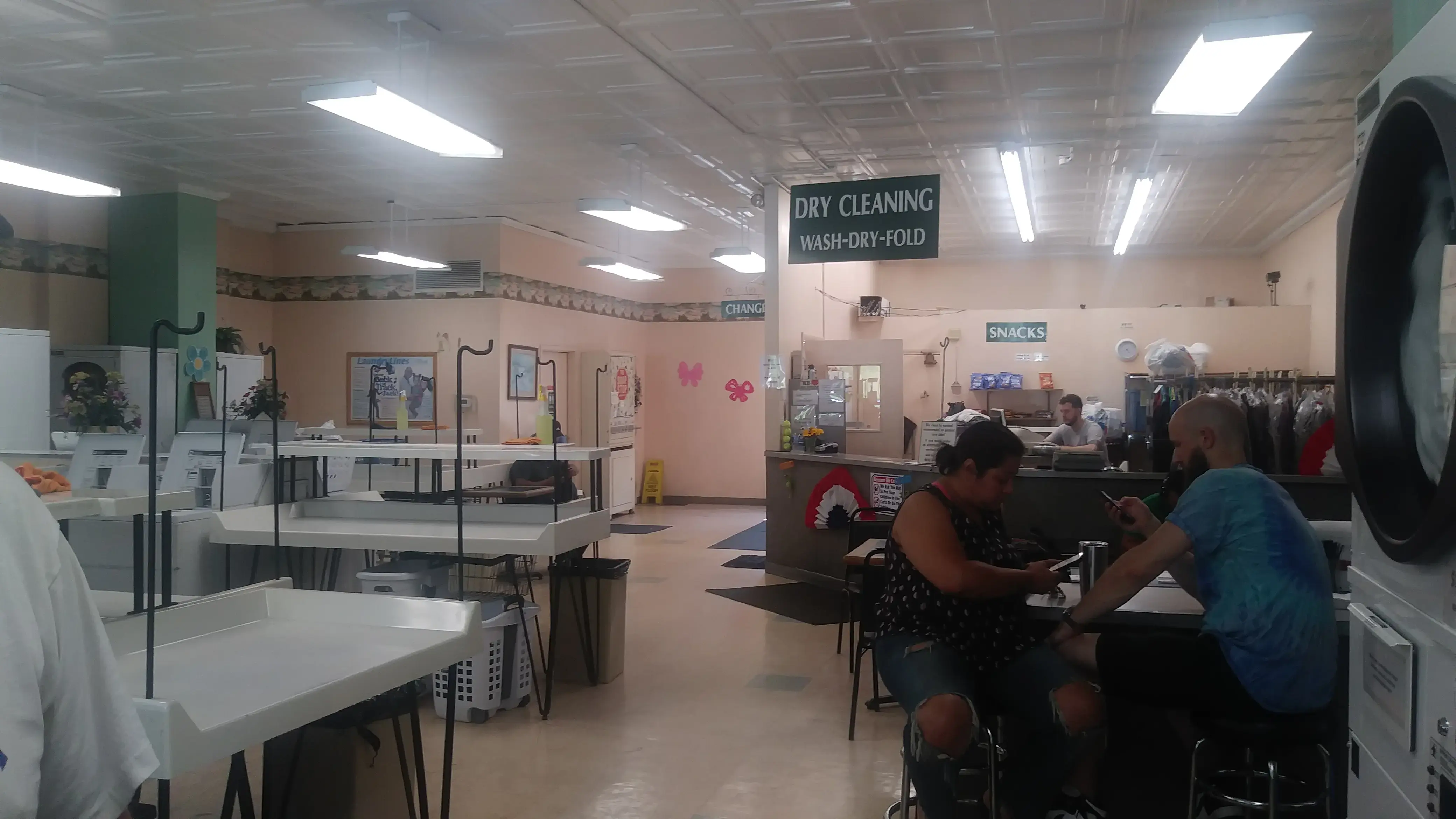 Clintonville Coin Laundry thumbnail 18