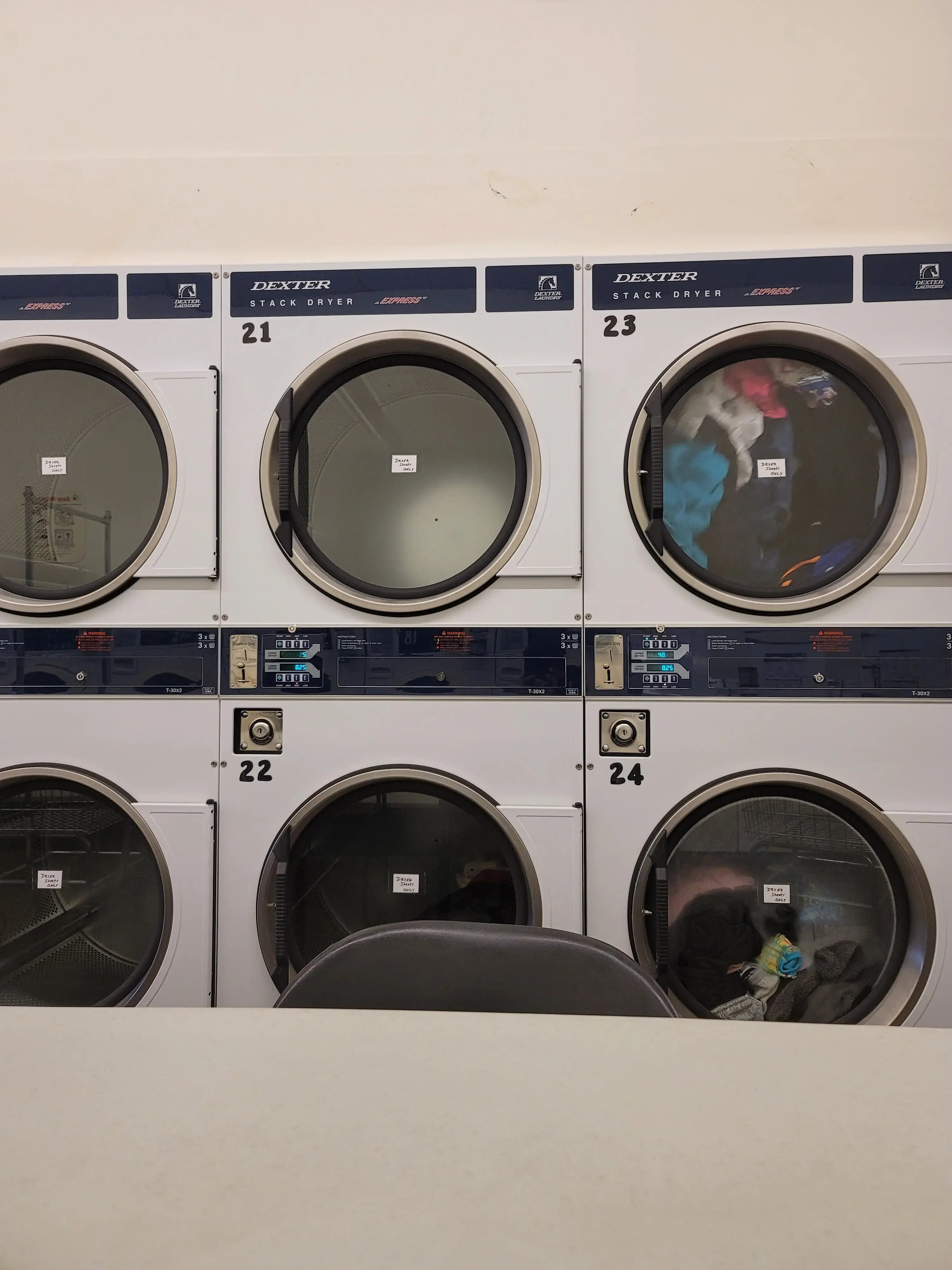 Cloister Laundromat - Image 16