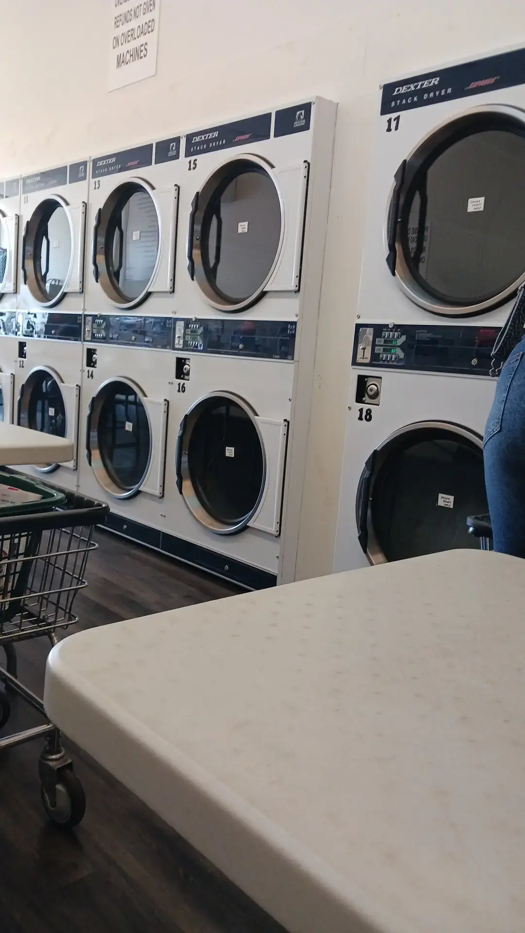Cloister Laundromat - Image 18