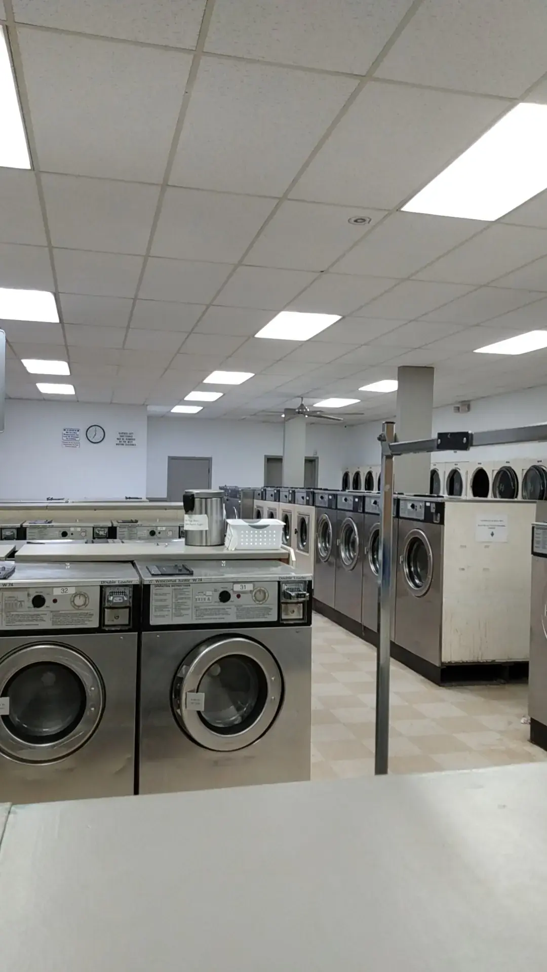 Clothes-Pin Laundry thumbnail 6