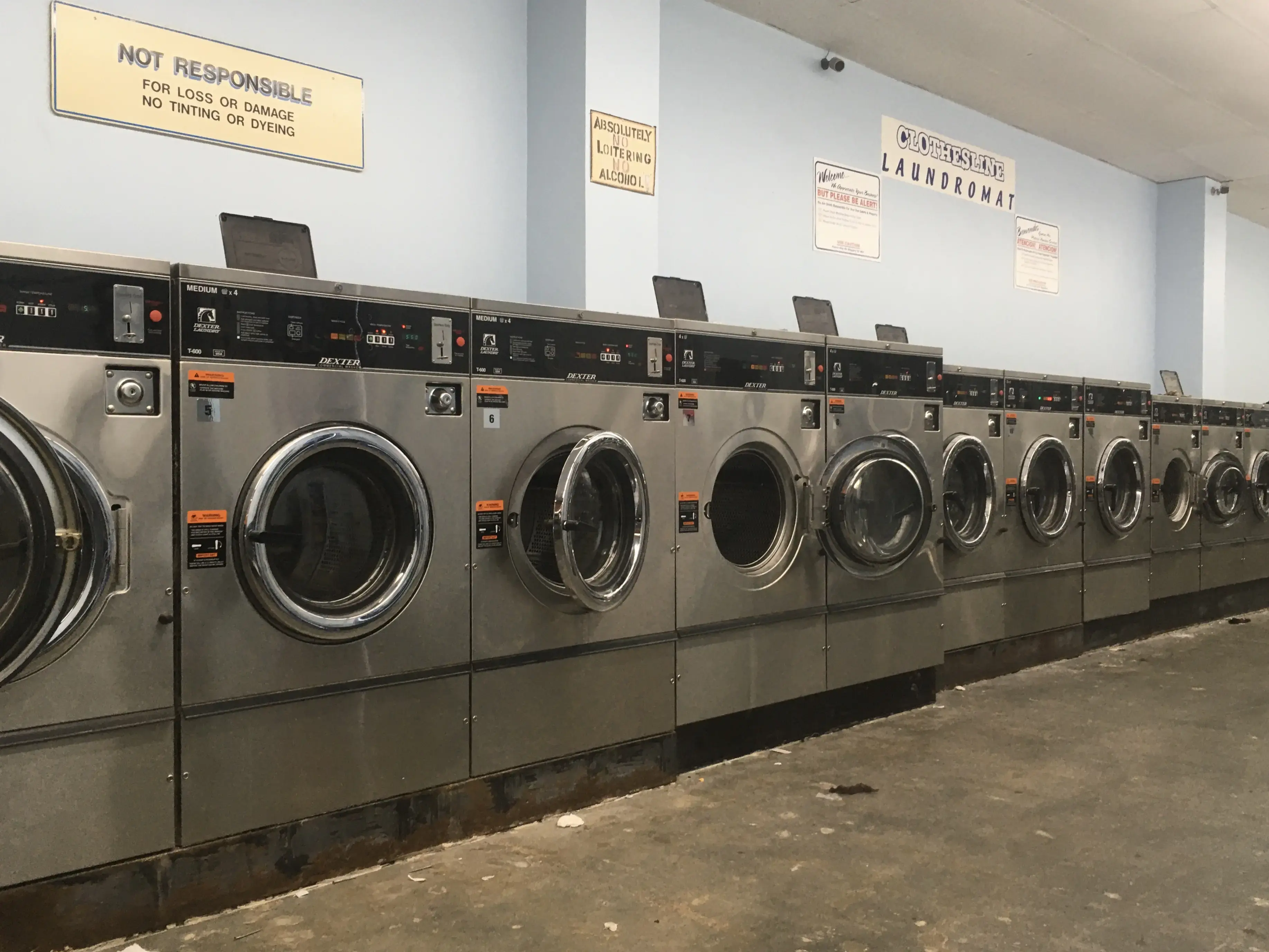 Clothesline Laundromat - Image 2