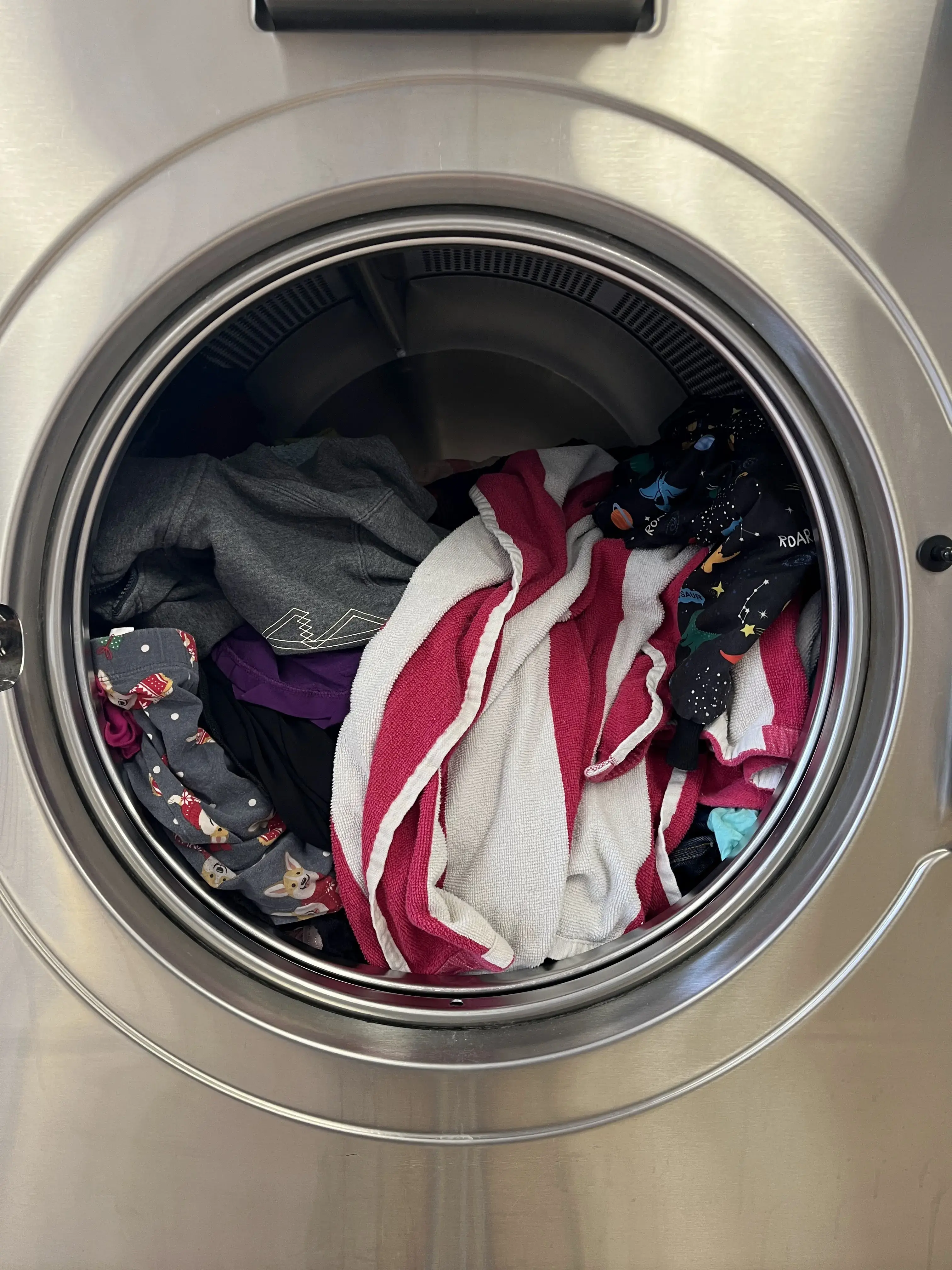 Clothesline Laundromat thumbnail 6