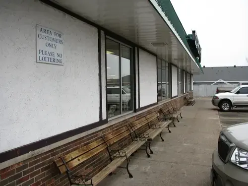 Clothesline Laundromat - Image 7
