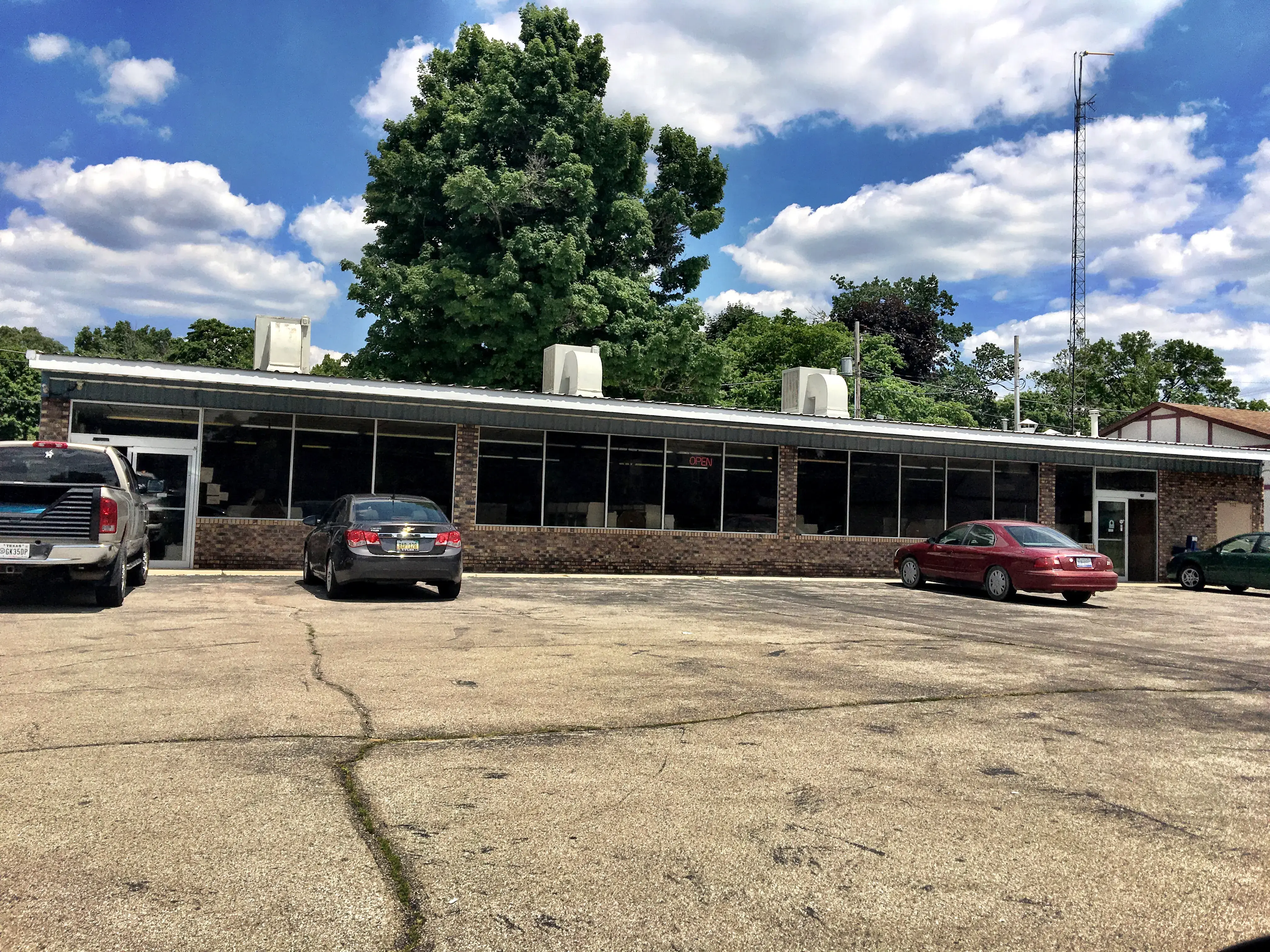 Clothesline Laundry - Image 5