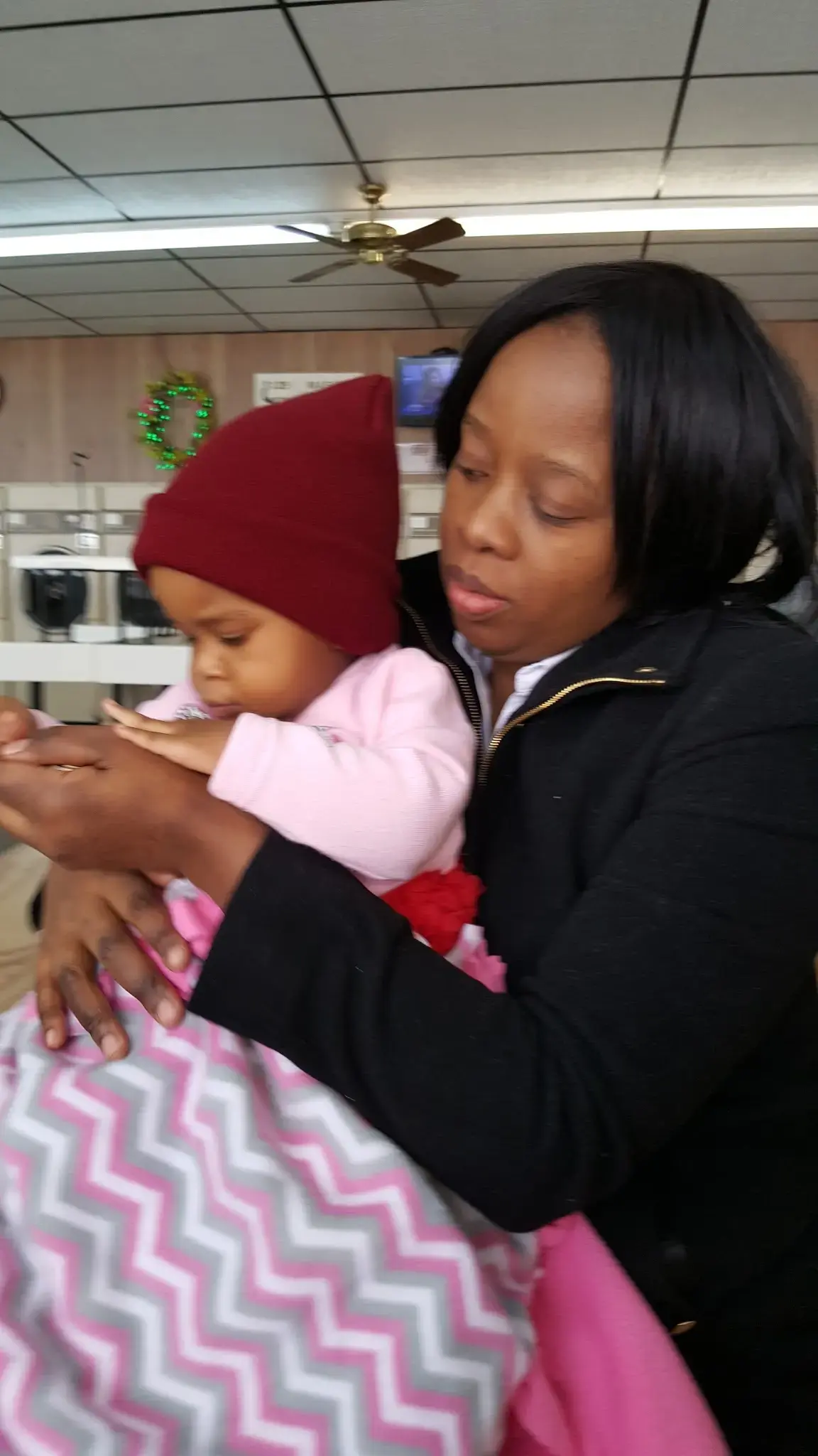 Clothesline Laundry - Image 14