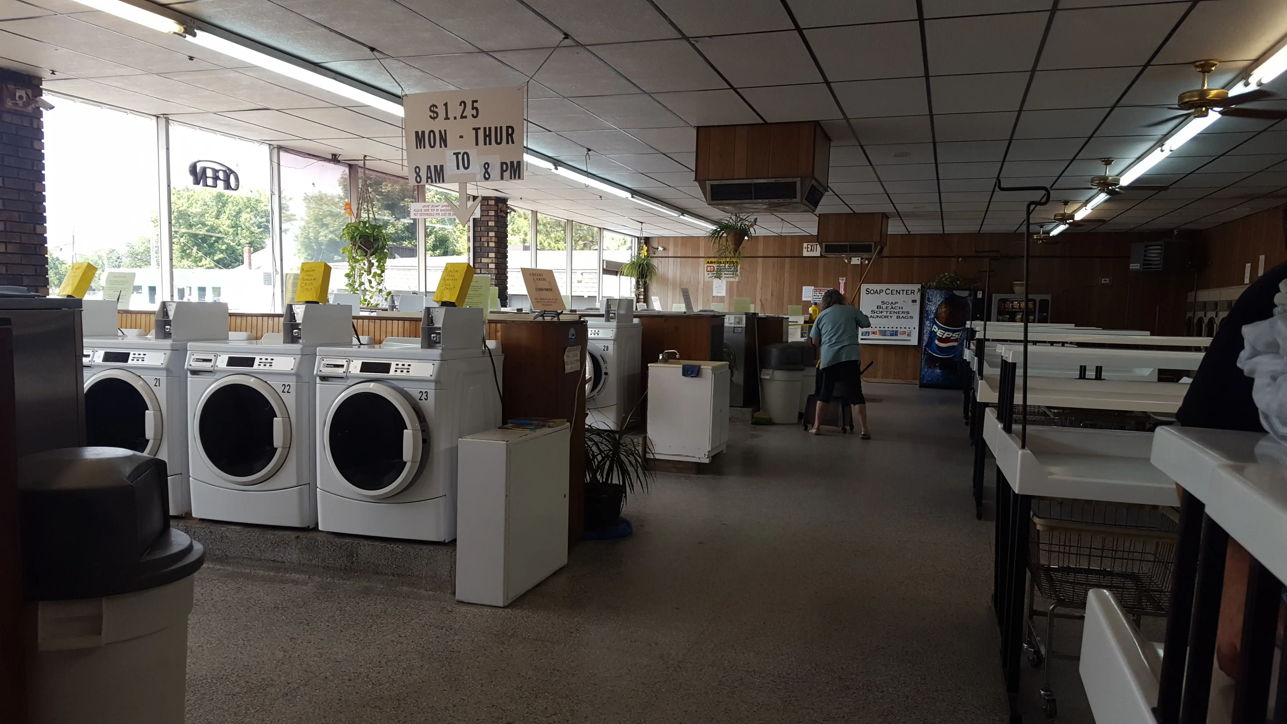 Clothesline Laundry - Image 13