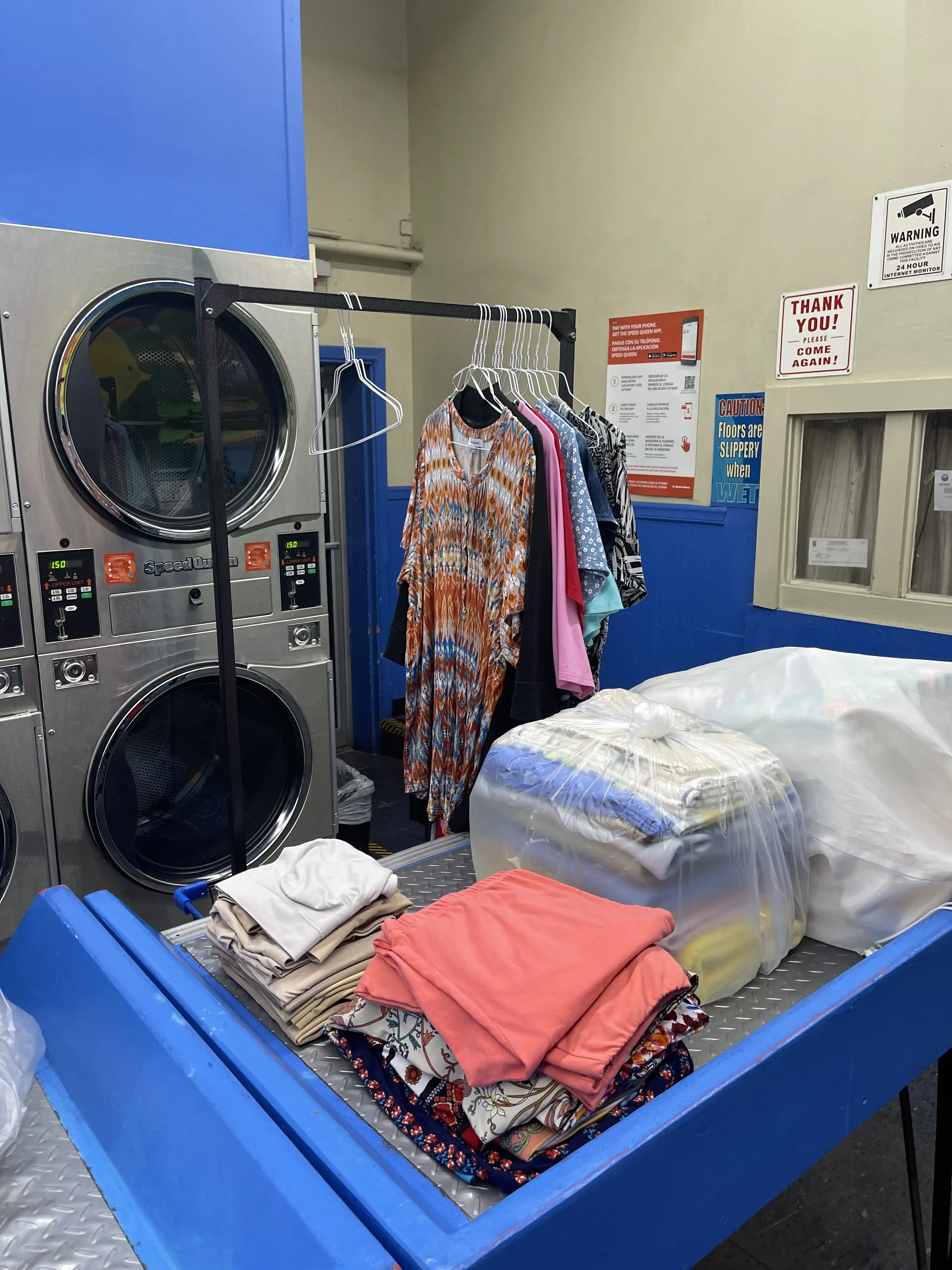 Clothesline Laundry - Image 8