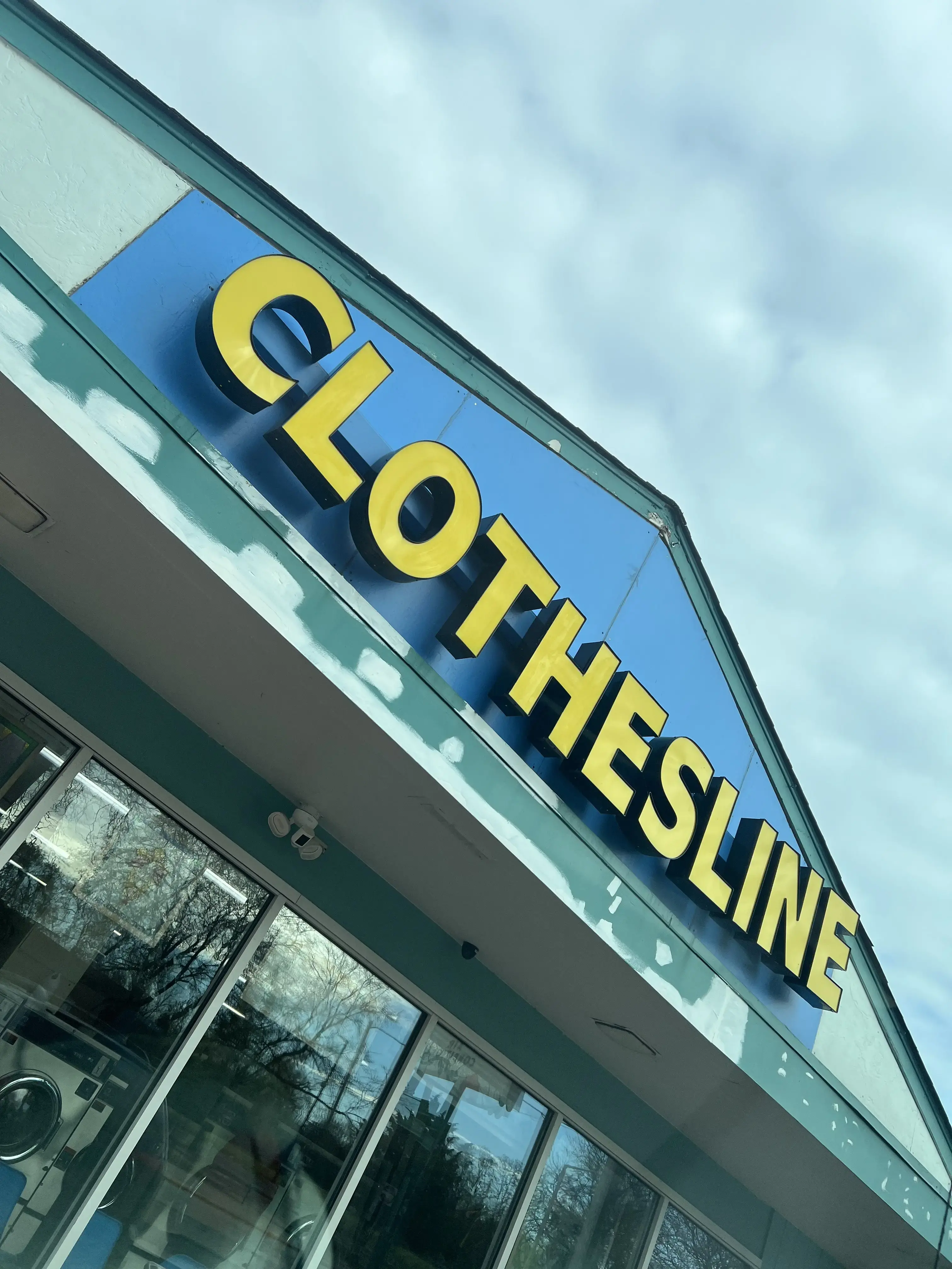 Clothesline thumbnail 10