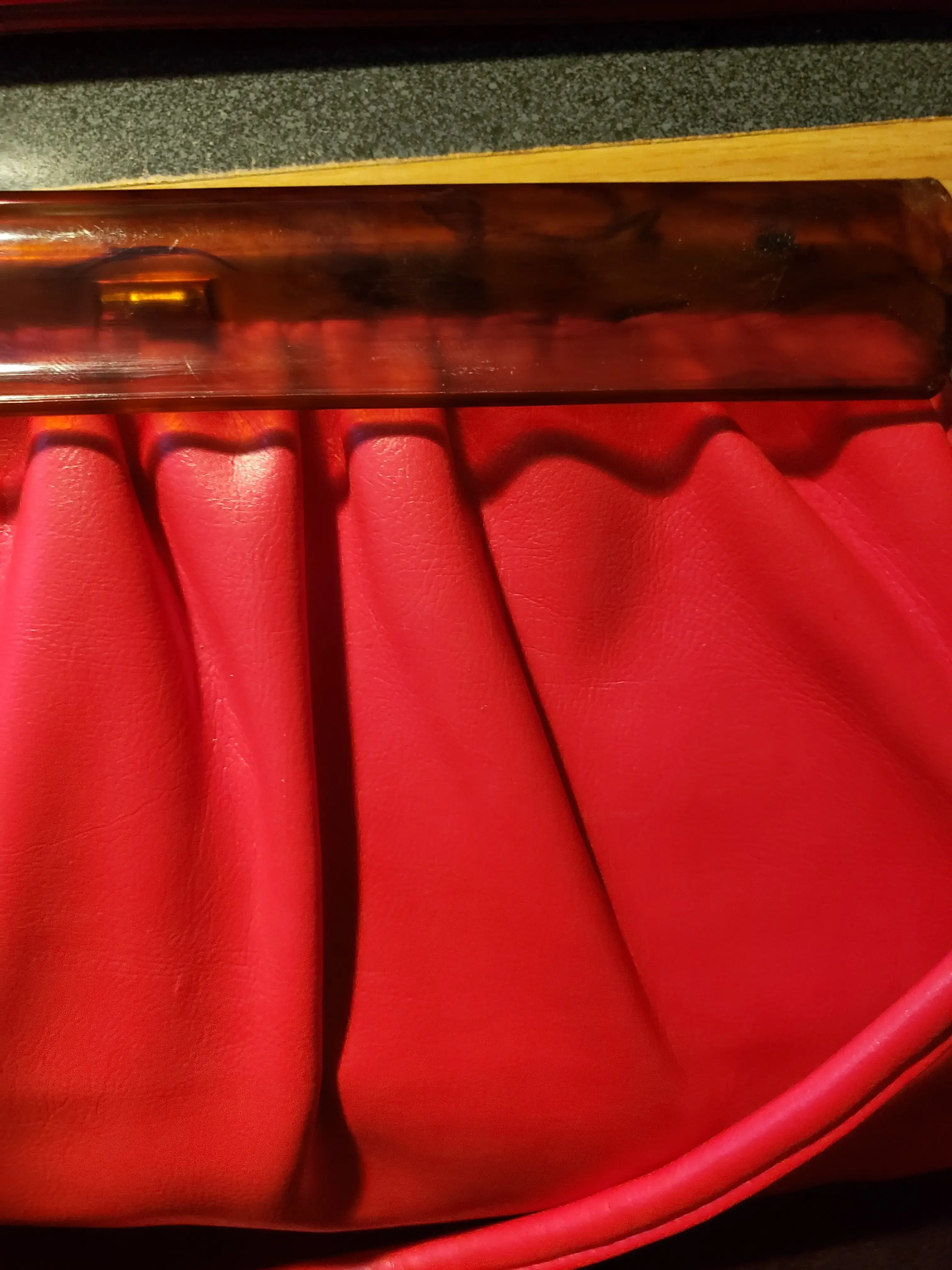 Clothing Care Dry Cleaners - Image 19