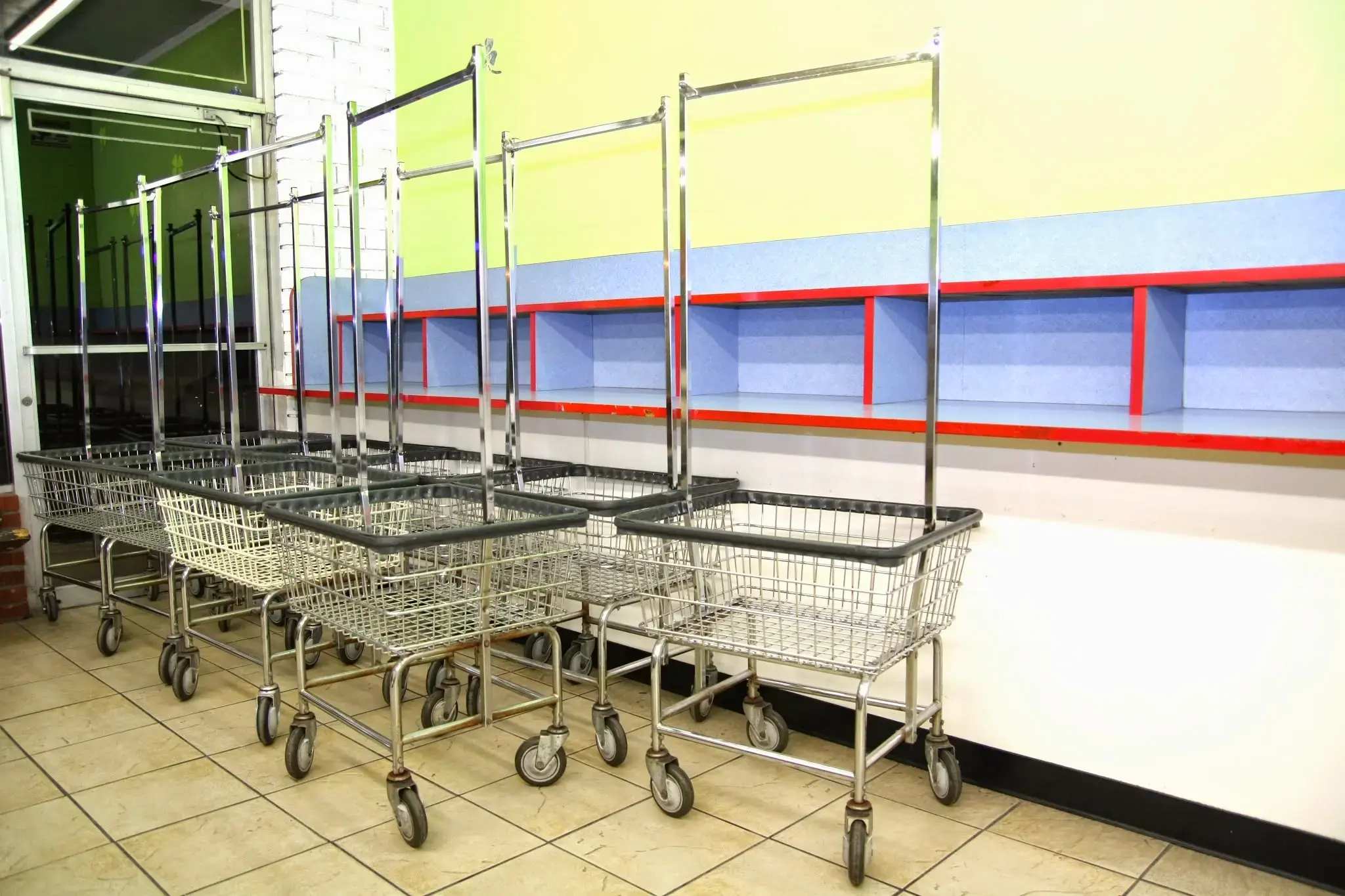 Clover Laundry - Image 9