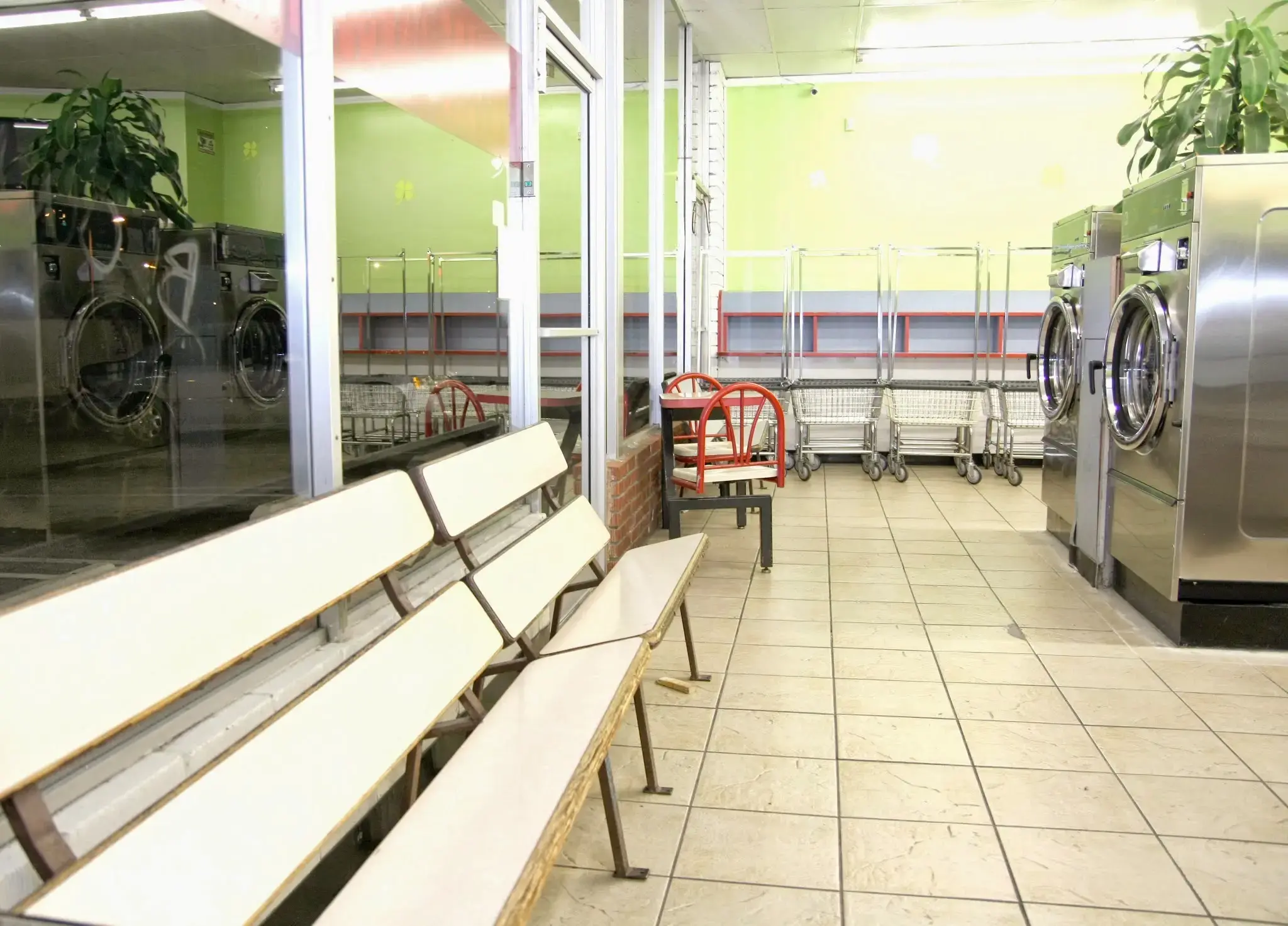 Clover Laundry - Image 8