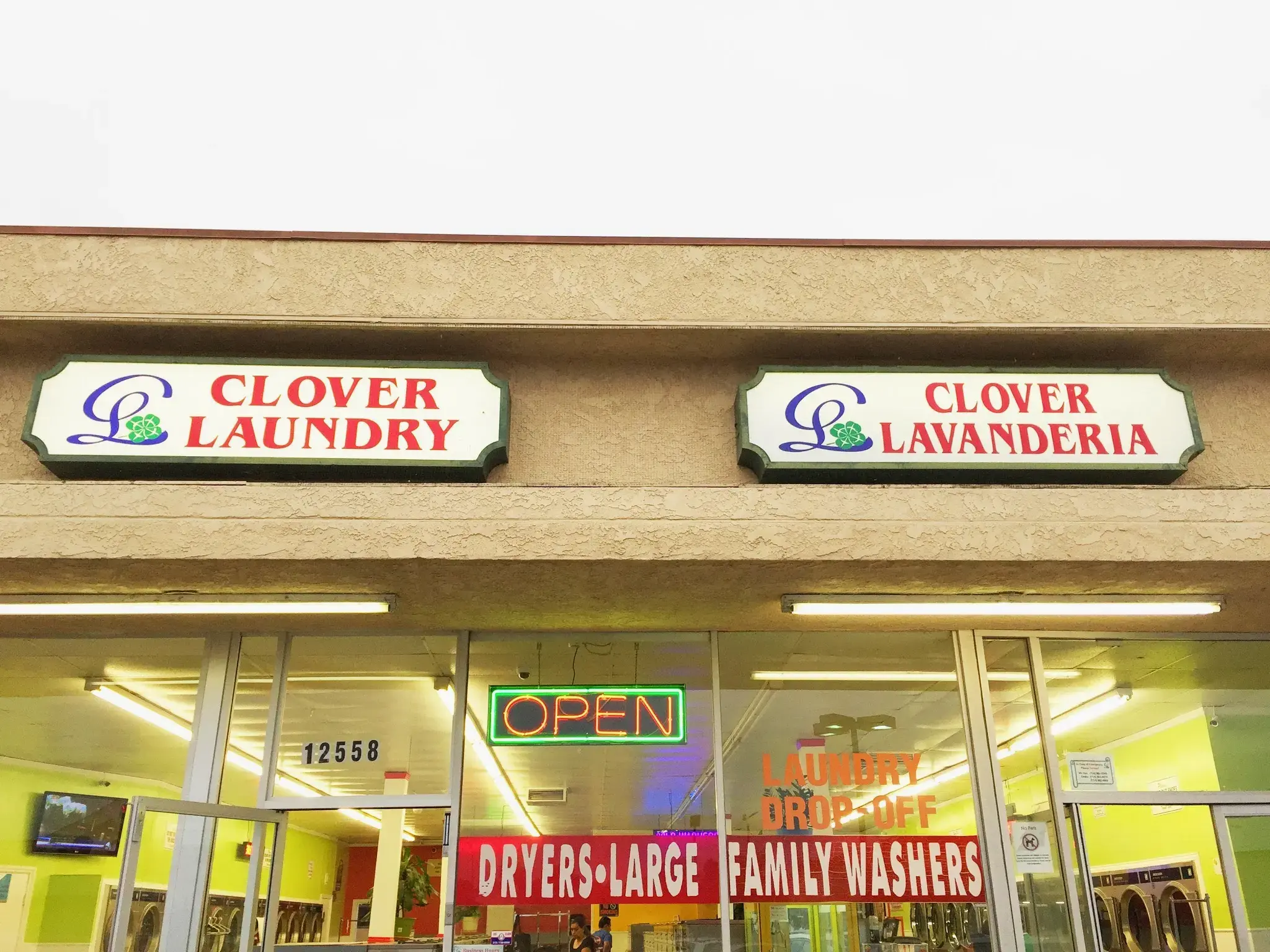 Clover Laundry - Image 10