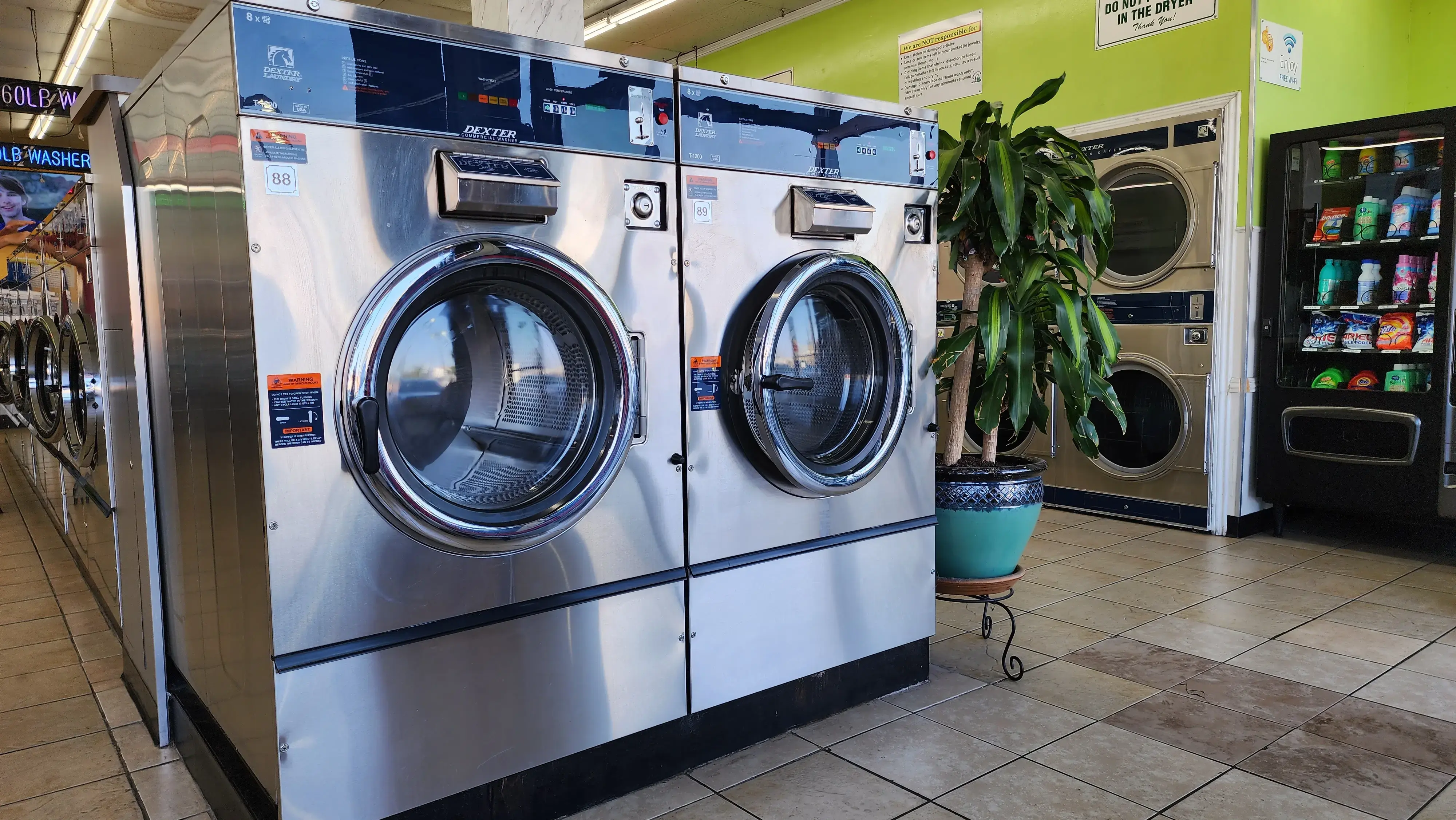 Clover Laundry - Image 7