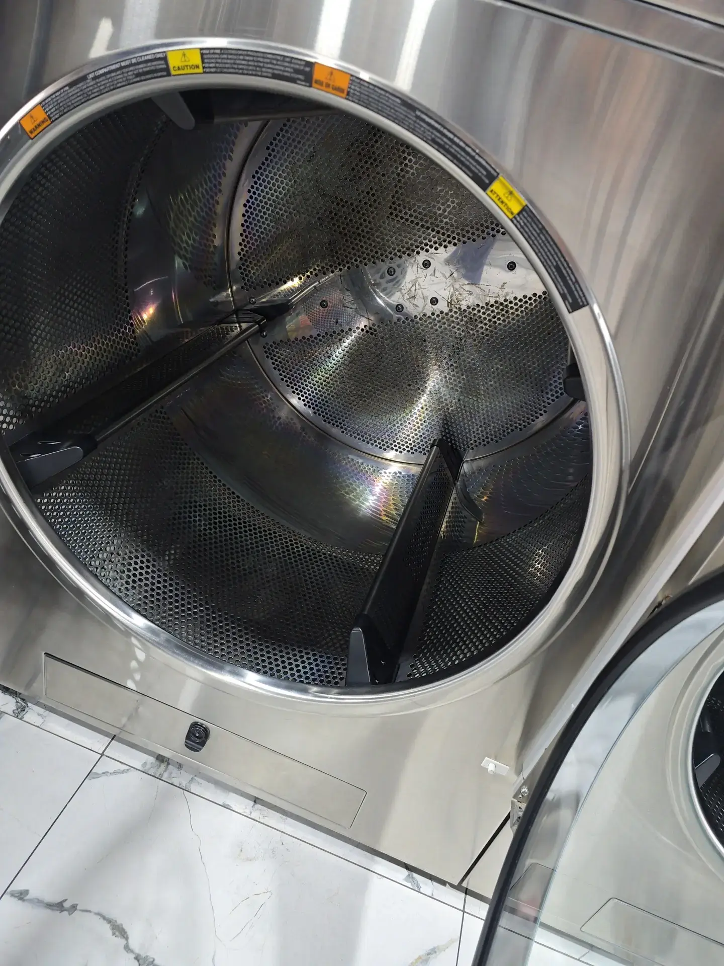 Clutch City Laundry - Westheimer Rd - Image 20