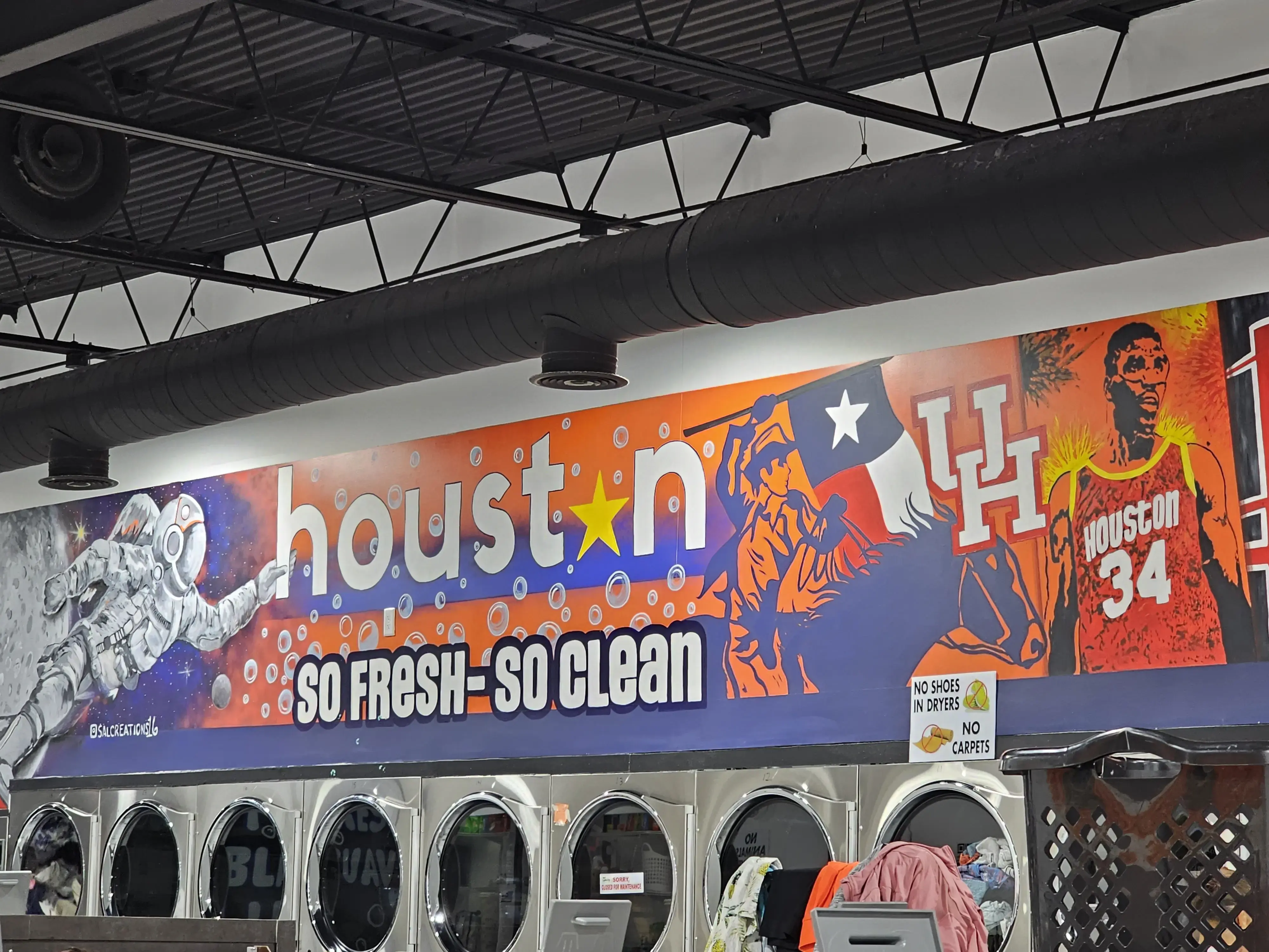 Clutch City Laundry - Westheimer Rd - Image 9