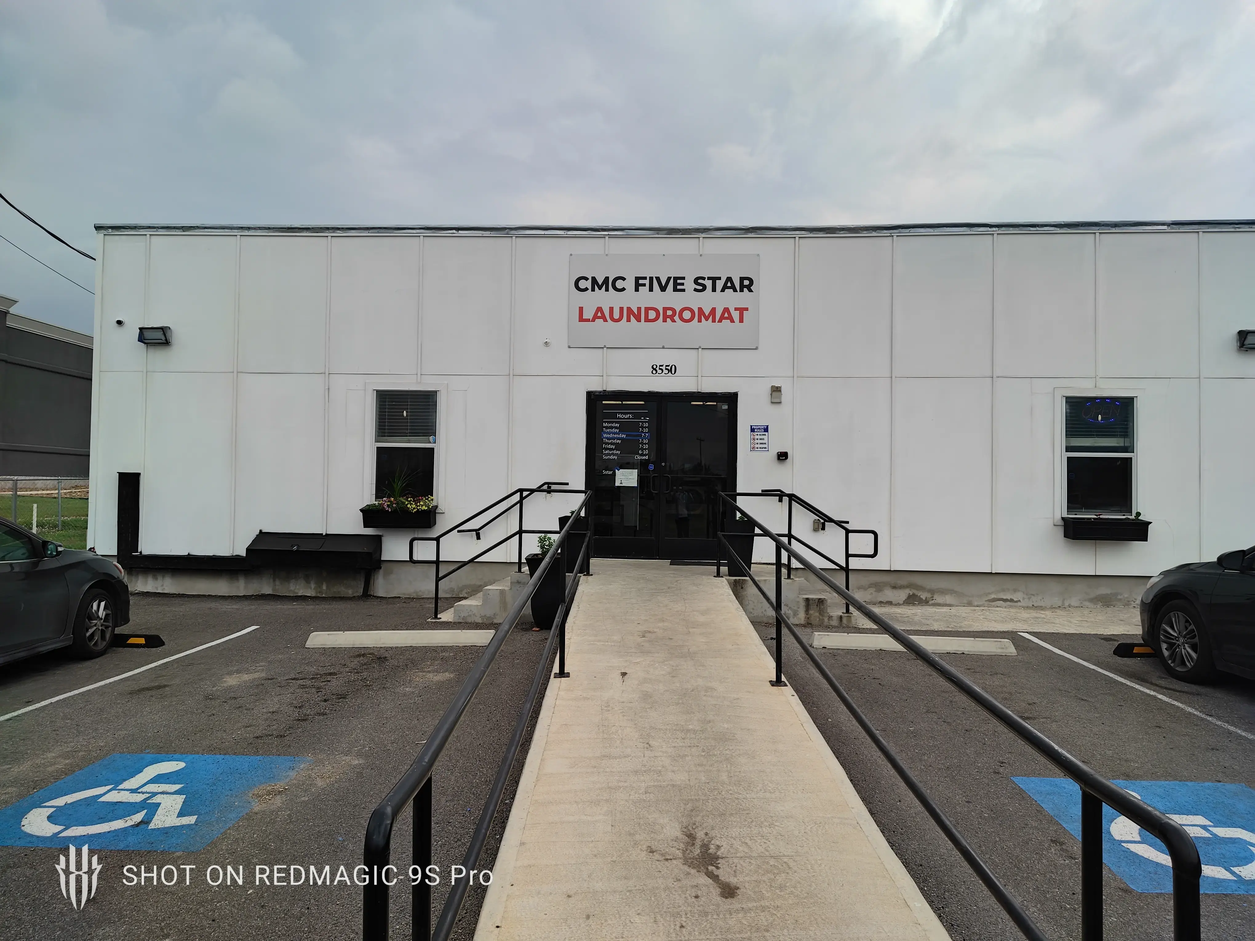 CMC Five Star Laundromat - Image 18