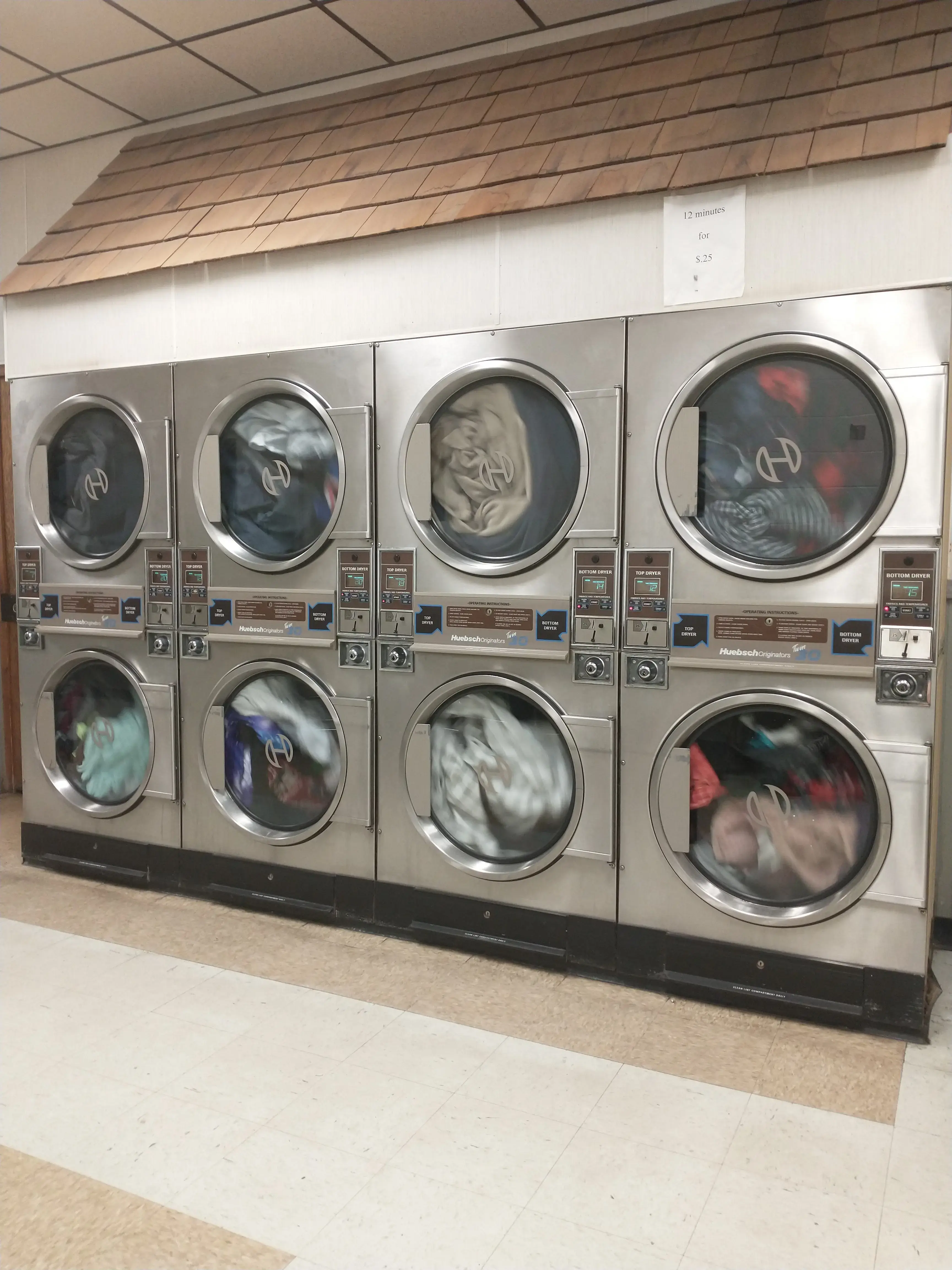 Coachlite Laundromat - Image 4