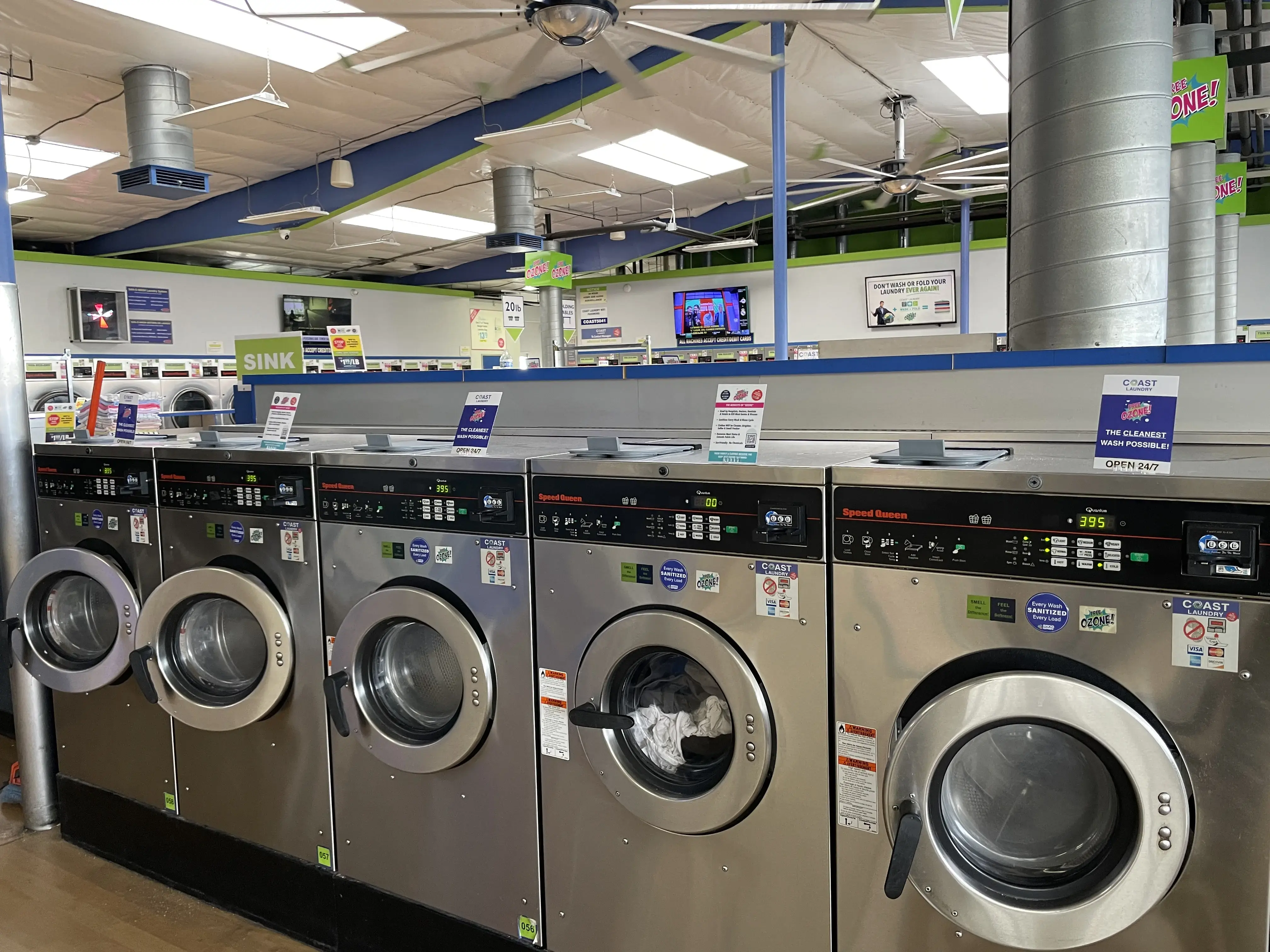 Coast Laundry - Free Ozone - Laundromat - Image 2