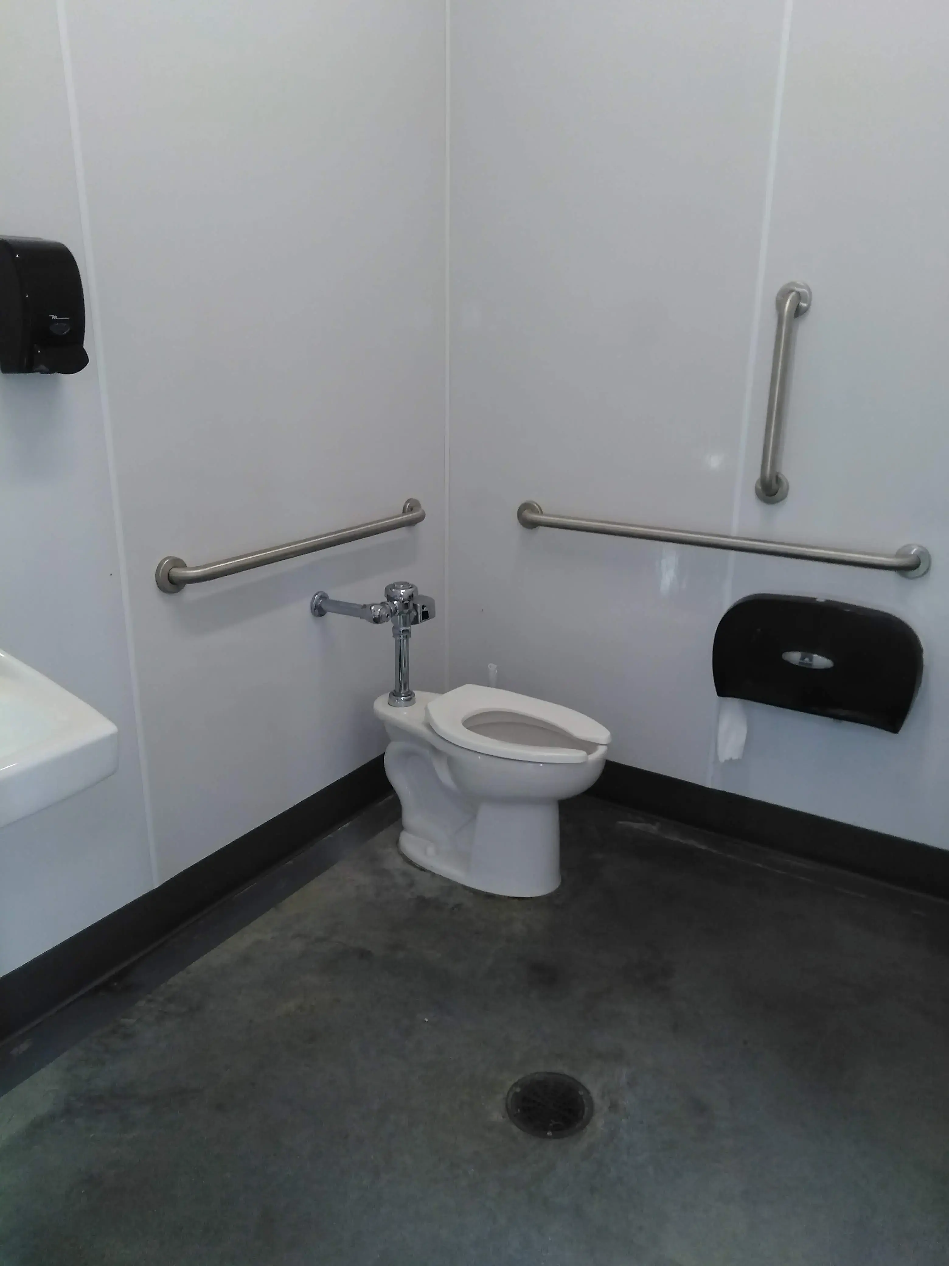 Coastal Laundries Inc - Image 13