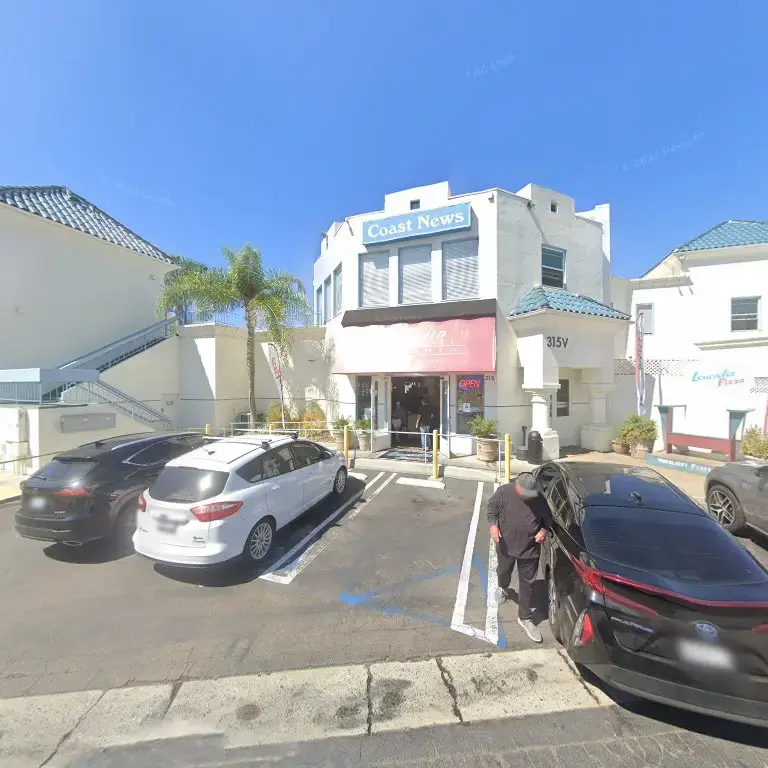 Coastal Laundry Pickup and Delivery Services thumbnail 10