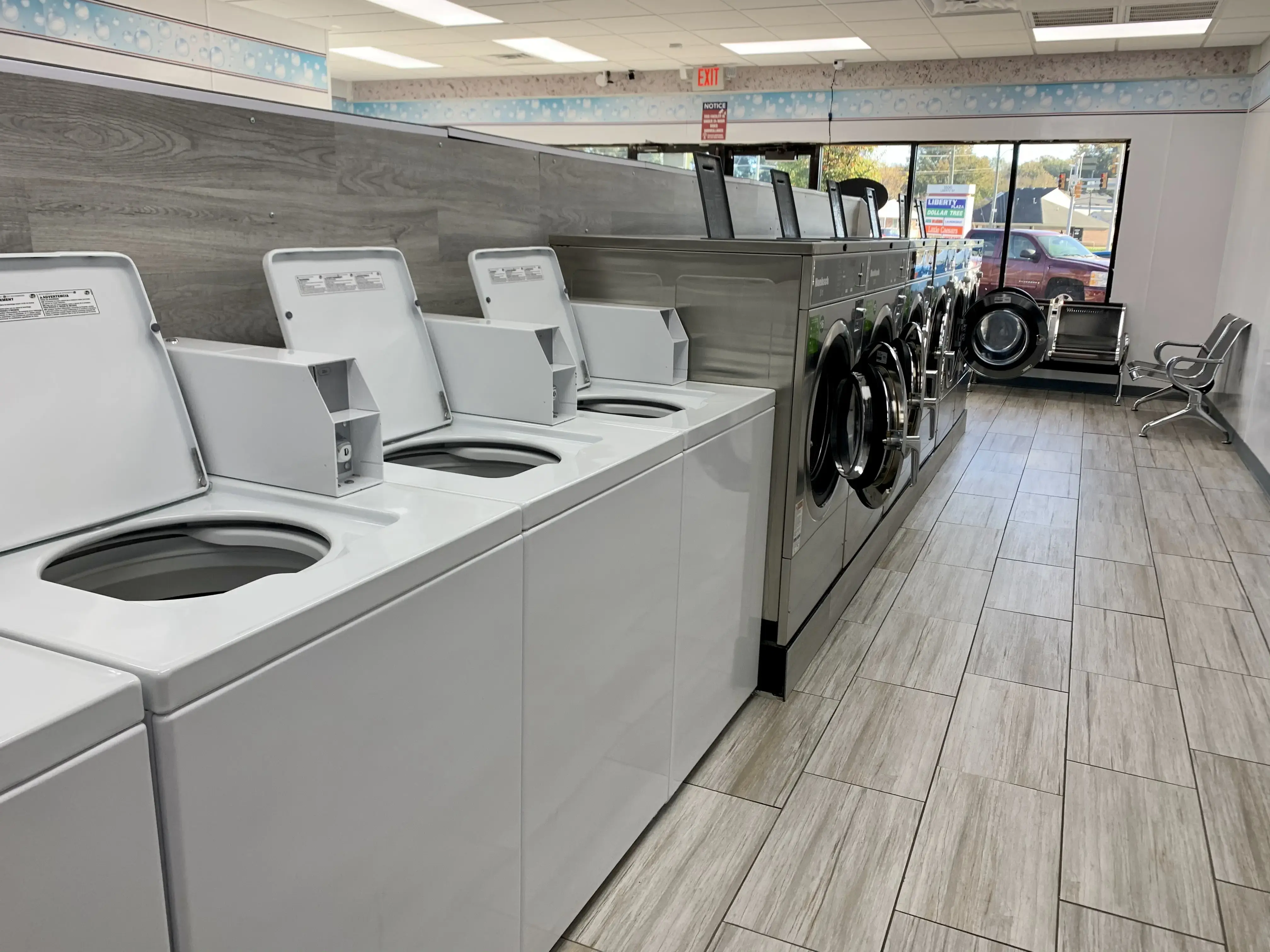 Coastal Virginia Laundry - Liberty Street thumbnail 12