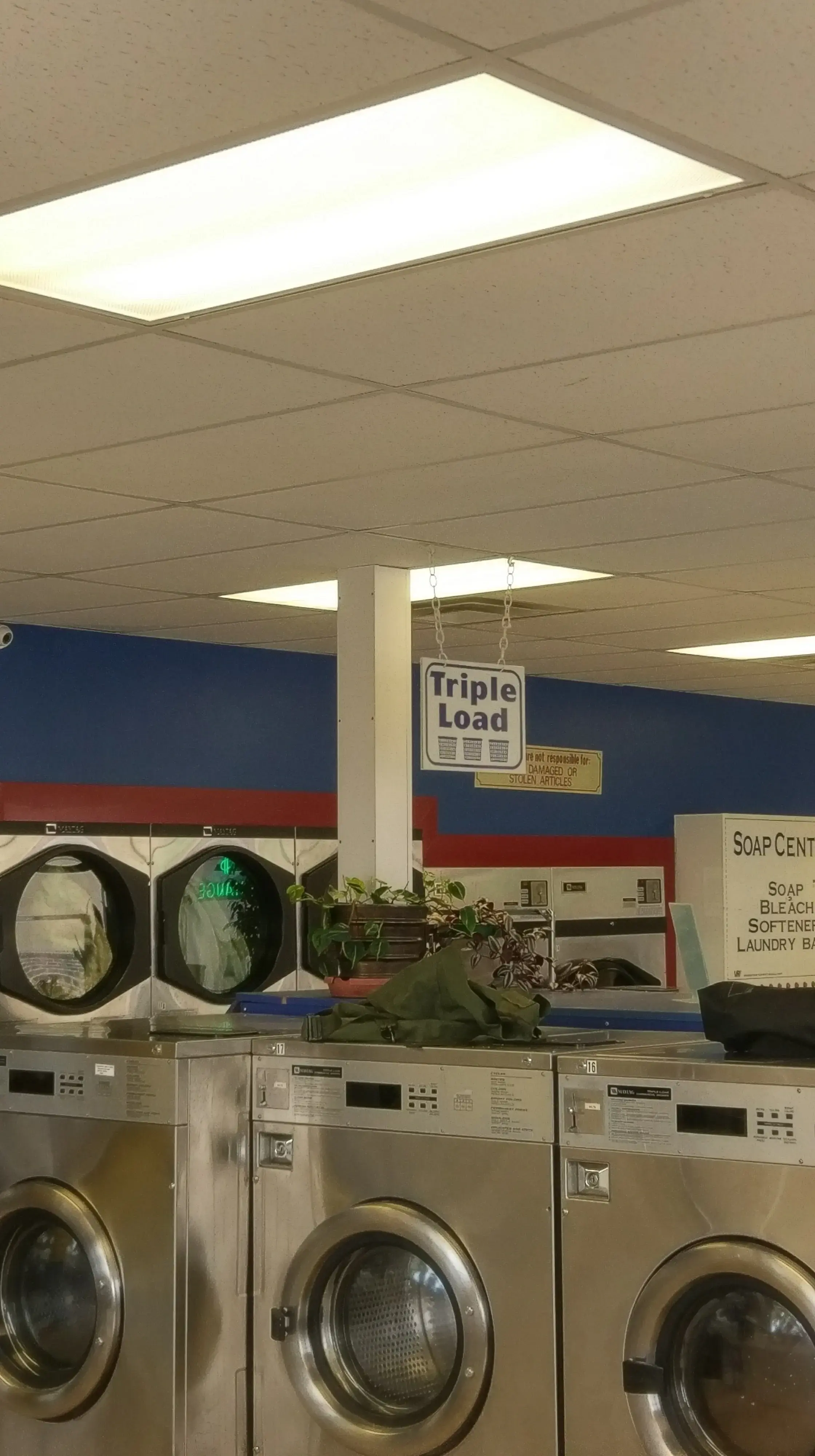 Cody's Laundromat thumbnail 16
