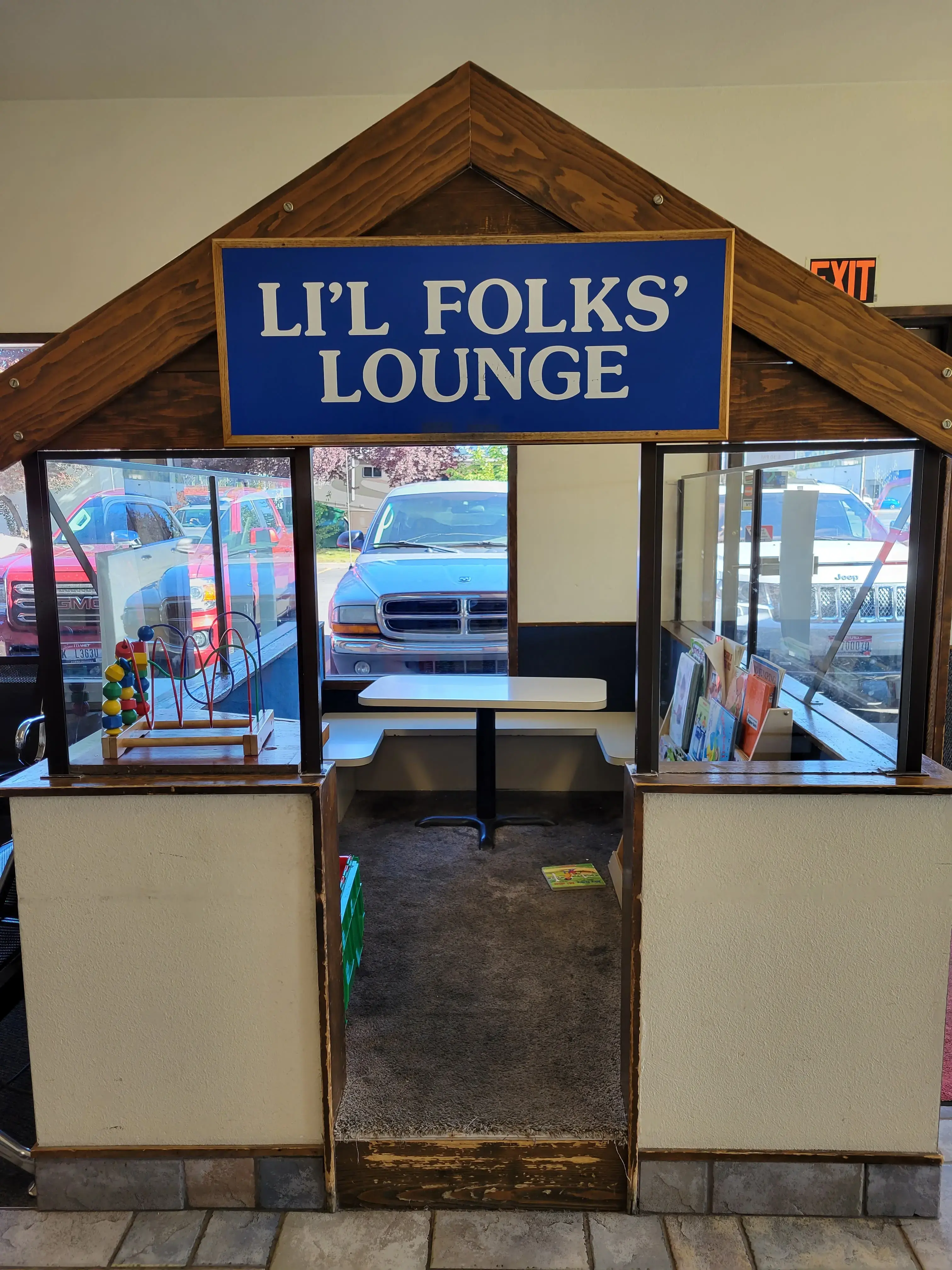 Coeur d'Alene Laundry & Drycleaning thumbnail 11