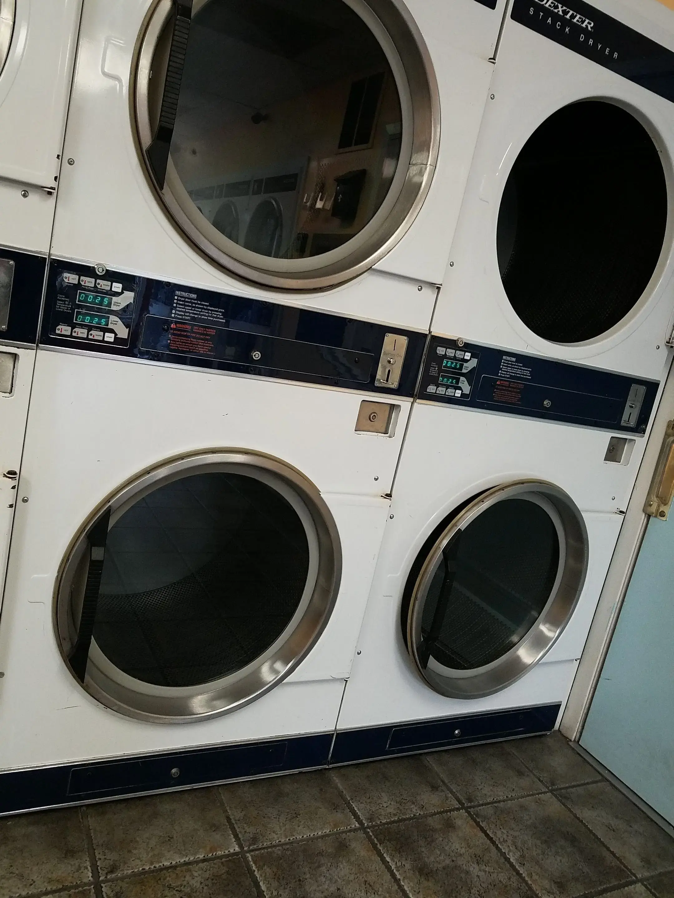Coin Kleen Laundromat 2 - Image 2