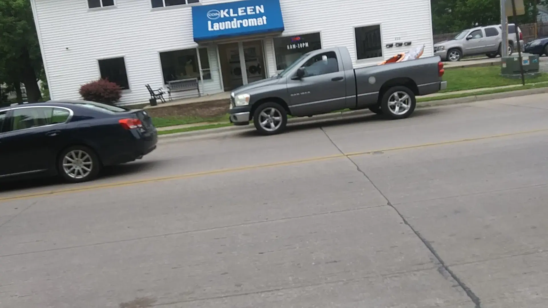 Coin Kleen Laundromat 2 thumbnail 4