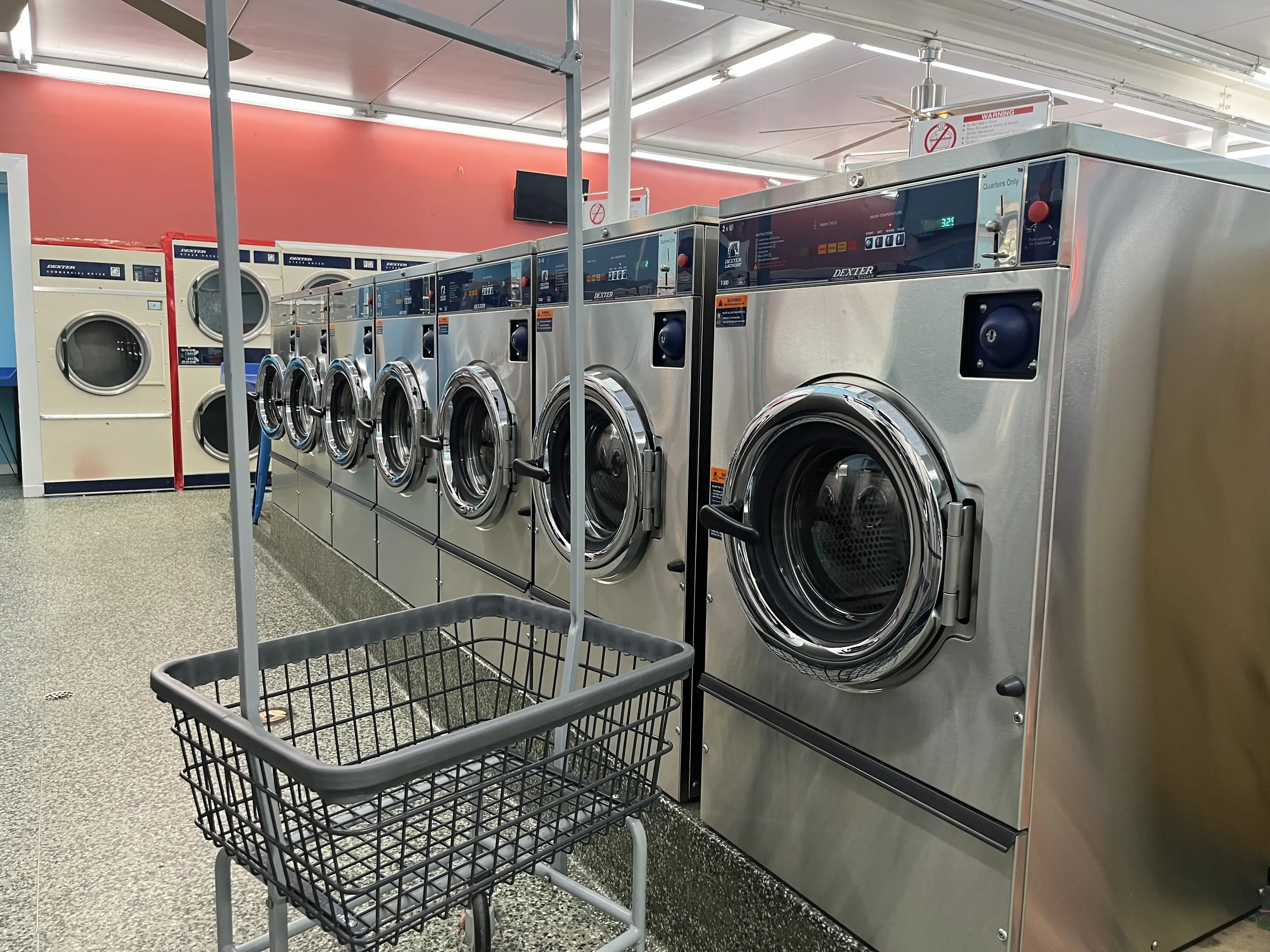 Coin Kleen Laundromat - Image 18