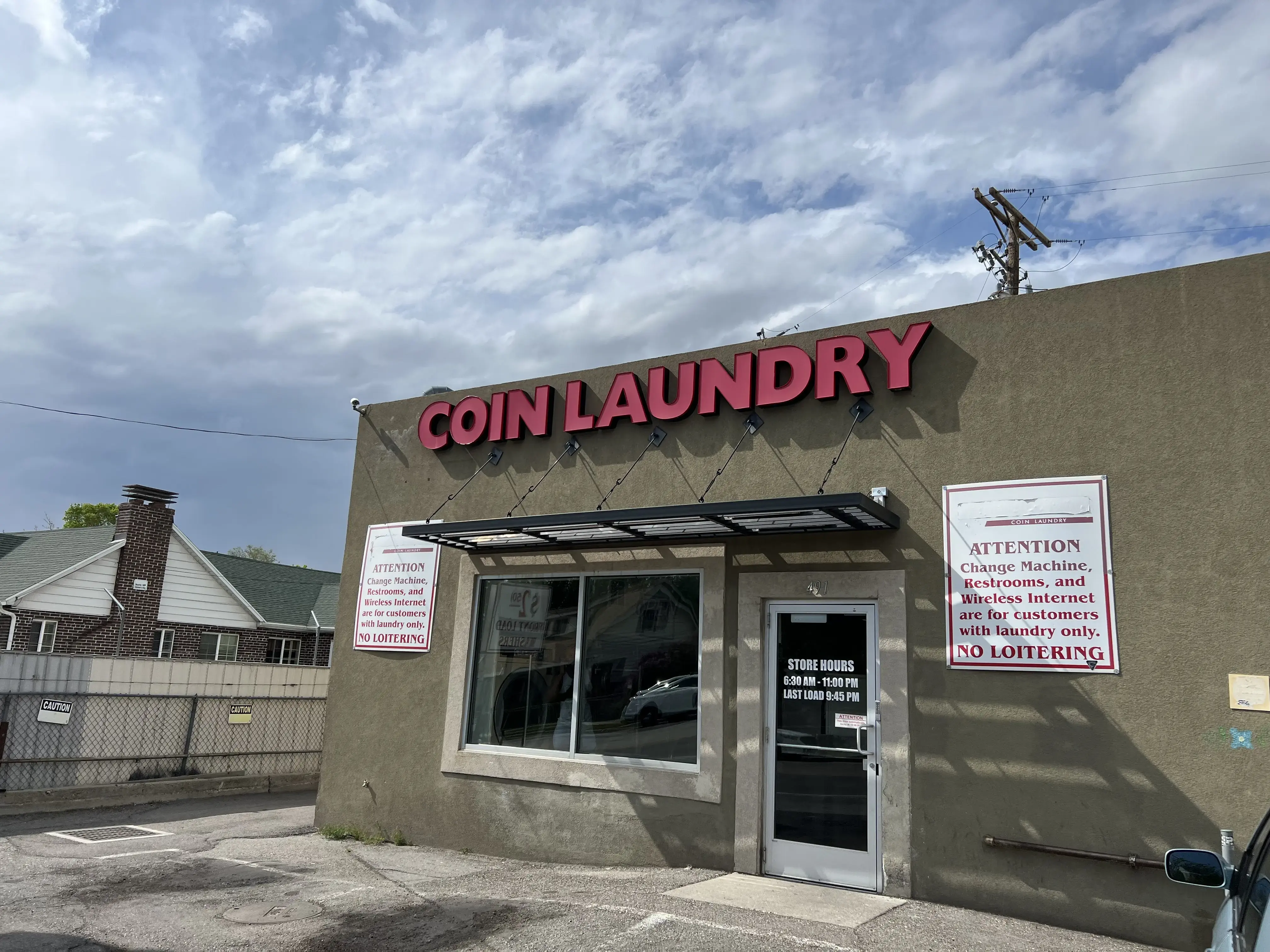 Coin Laundromat - Image 3