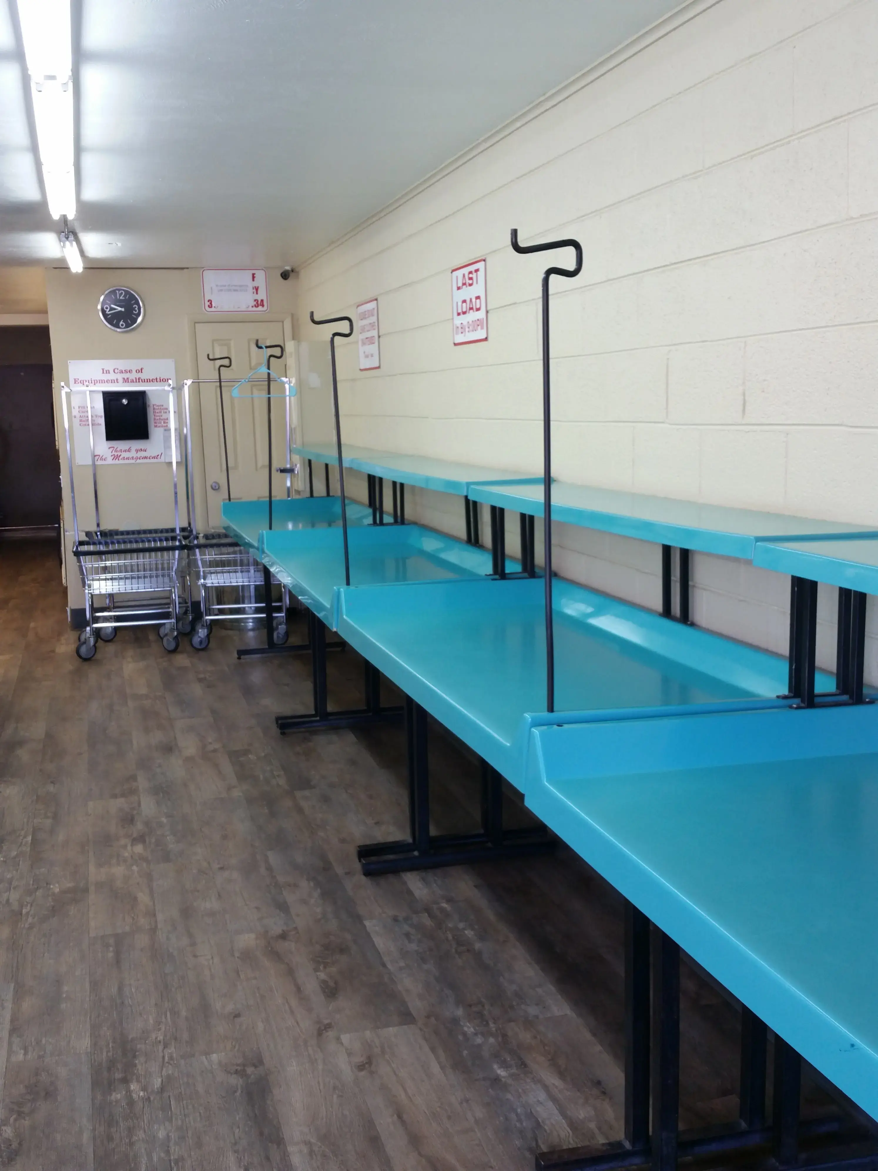 Coin Laundry thumbnail 8