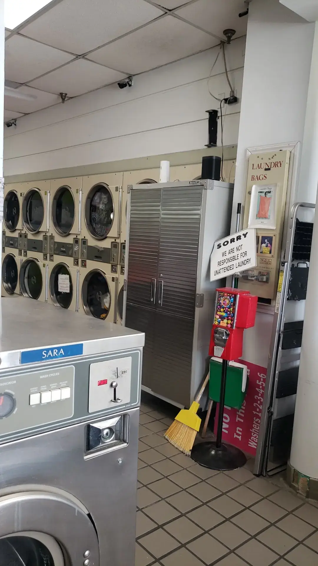 Coin Laundry Deerfield ''Deerfield LaundryMax" - Image 11