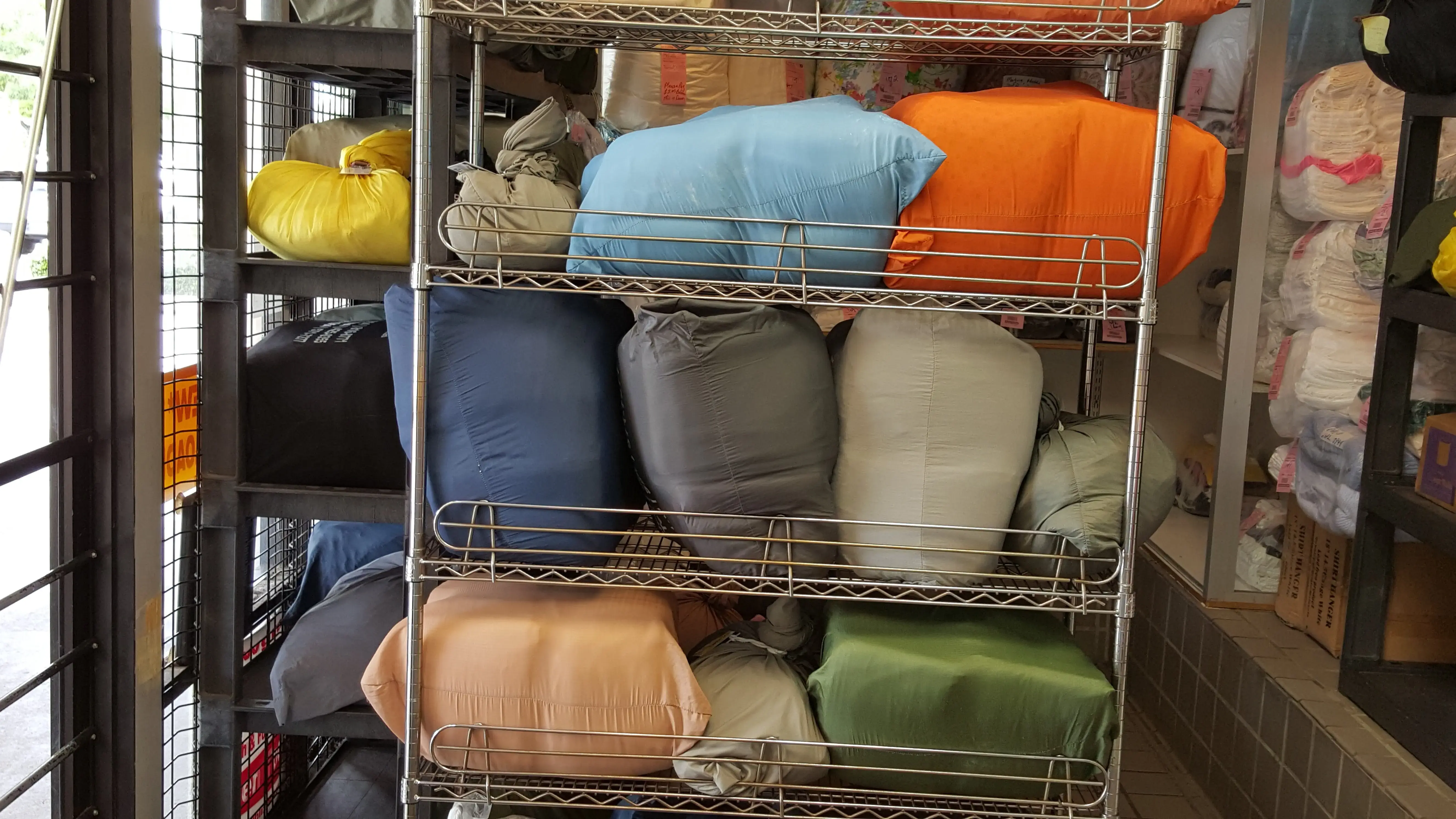 Coin Laundry Deerfield ''Deerfield LaundryMax" thumbnail 4