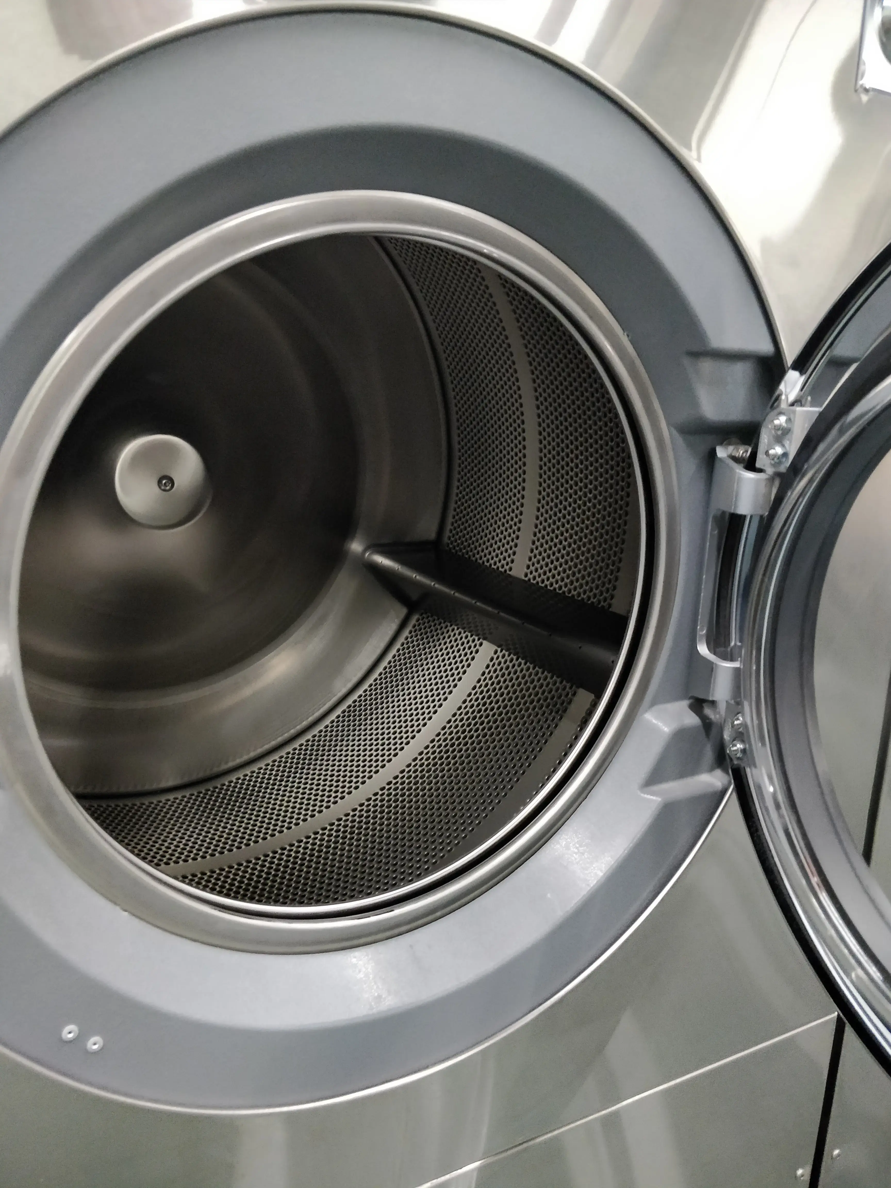 Coin Laundry - Image 15