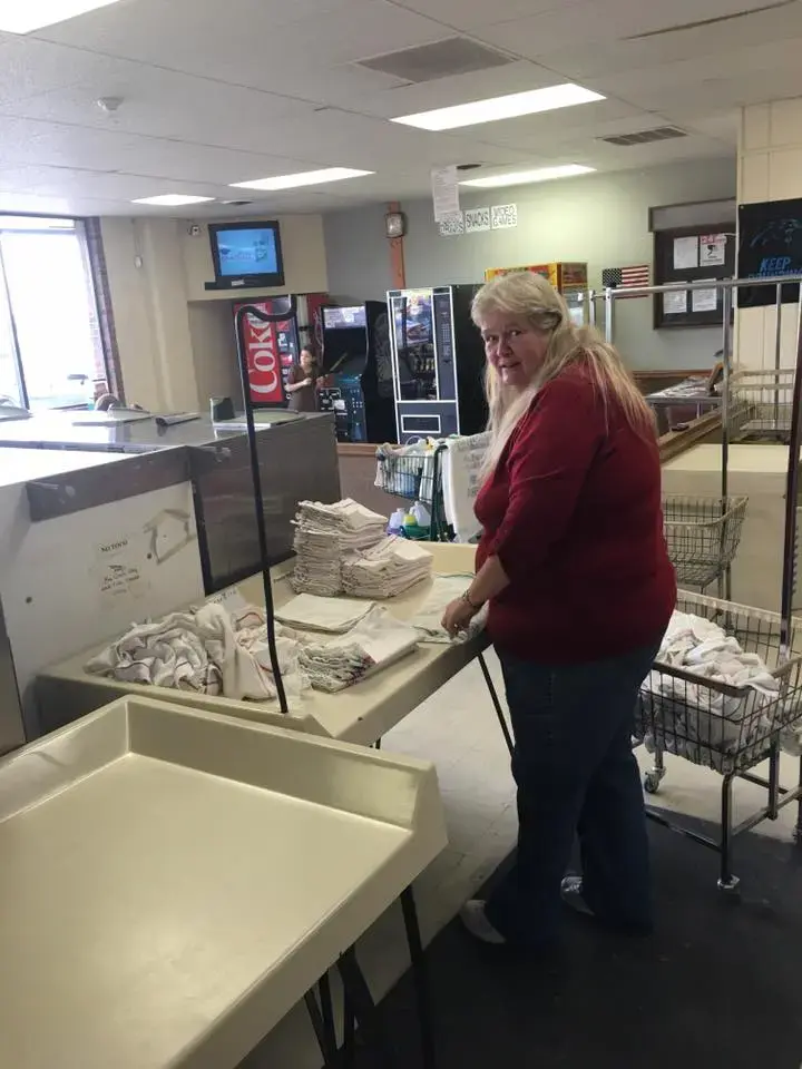 Coin Laundry Express-Celanese - Image 6