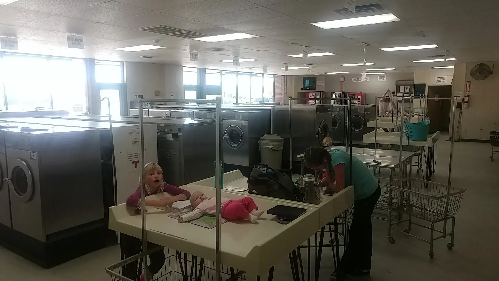 Coin Laundry Express-Celanese thumbnail 11