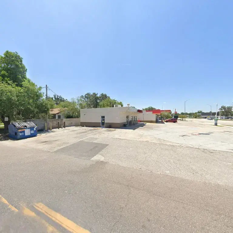 Coin Laundry - Image 11