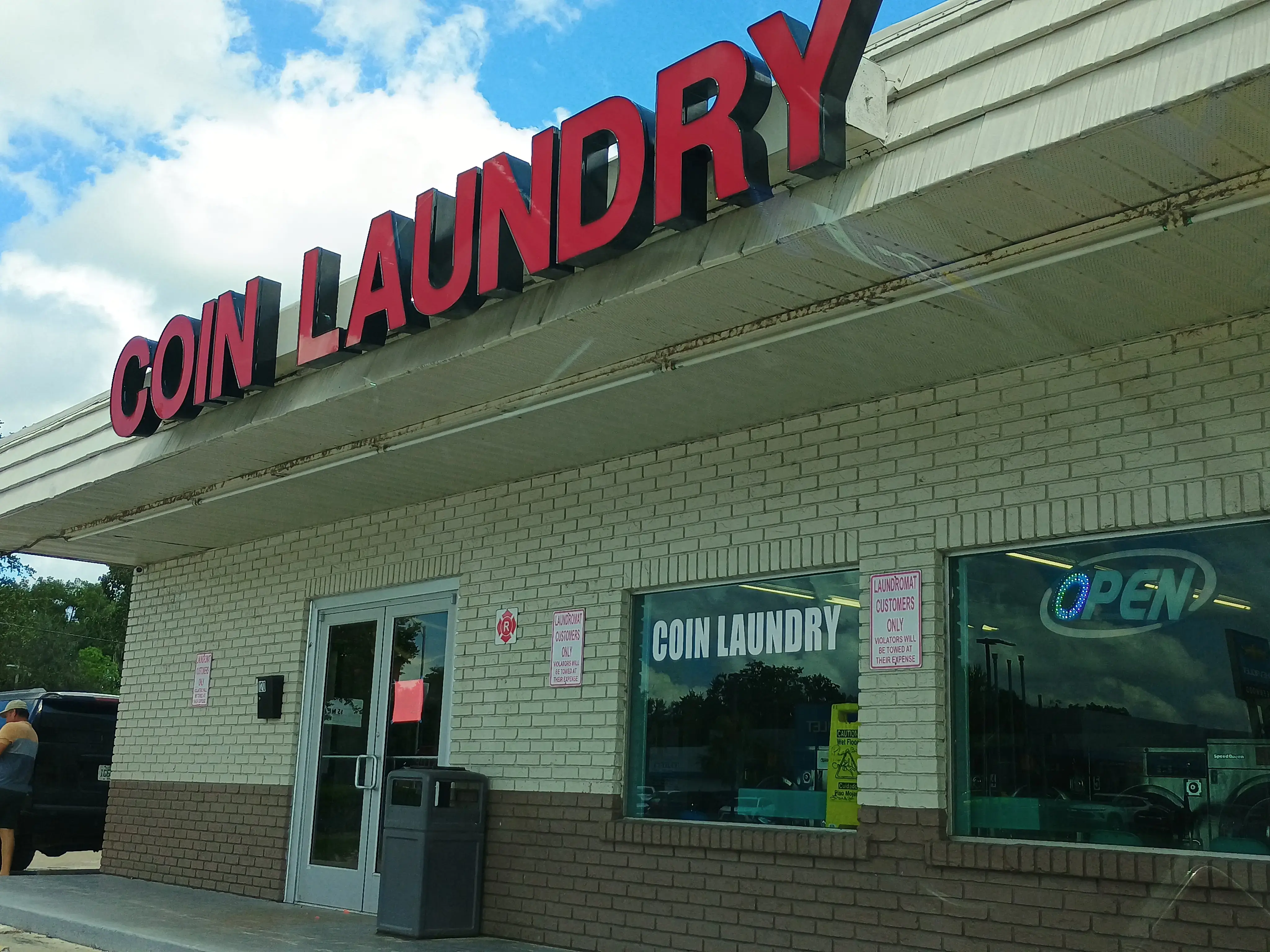 Coin Laundry thumbnail 6