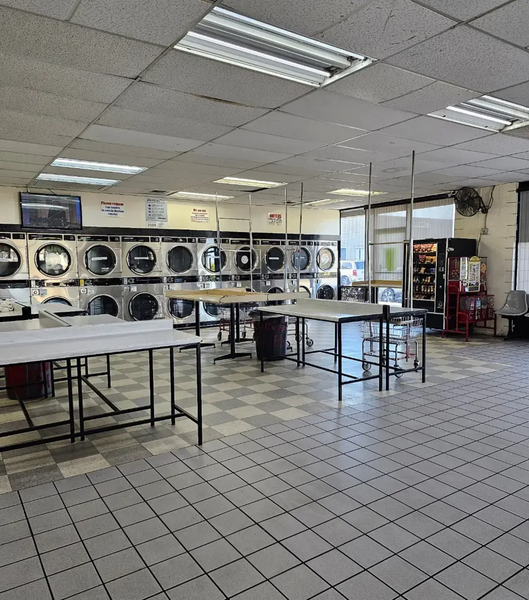 Coin Laundry thumbnail 3