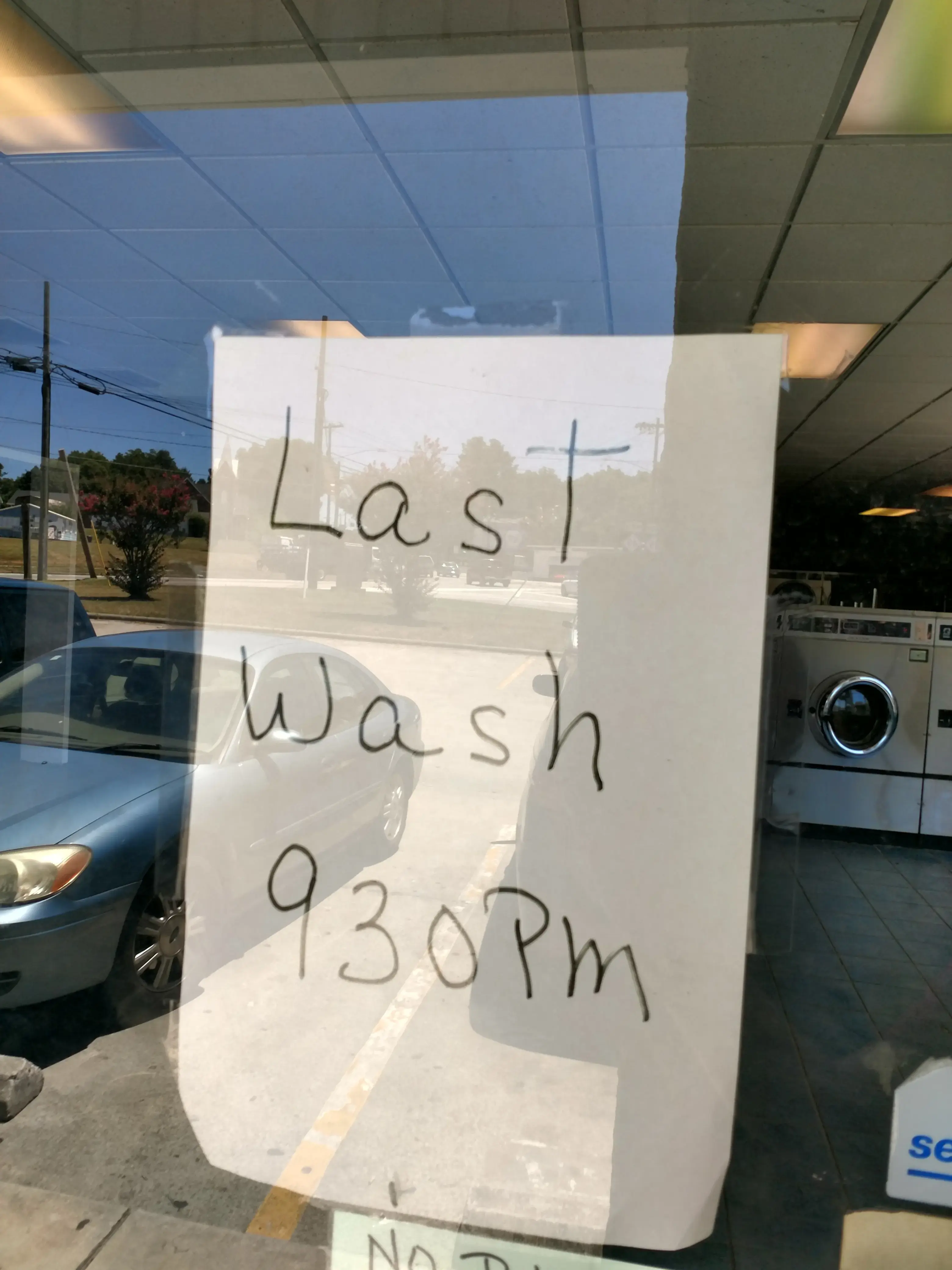 Coin Laundry - Image 1